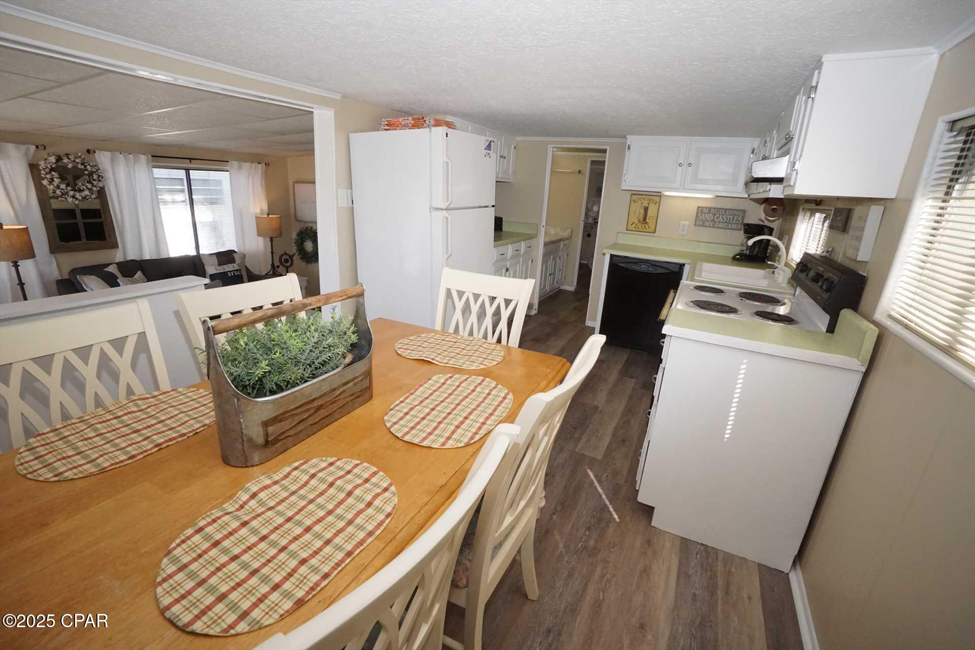 7ahbwukalimpmfmgtpmtov Rqsjolpbiai7r_r Ijog