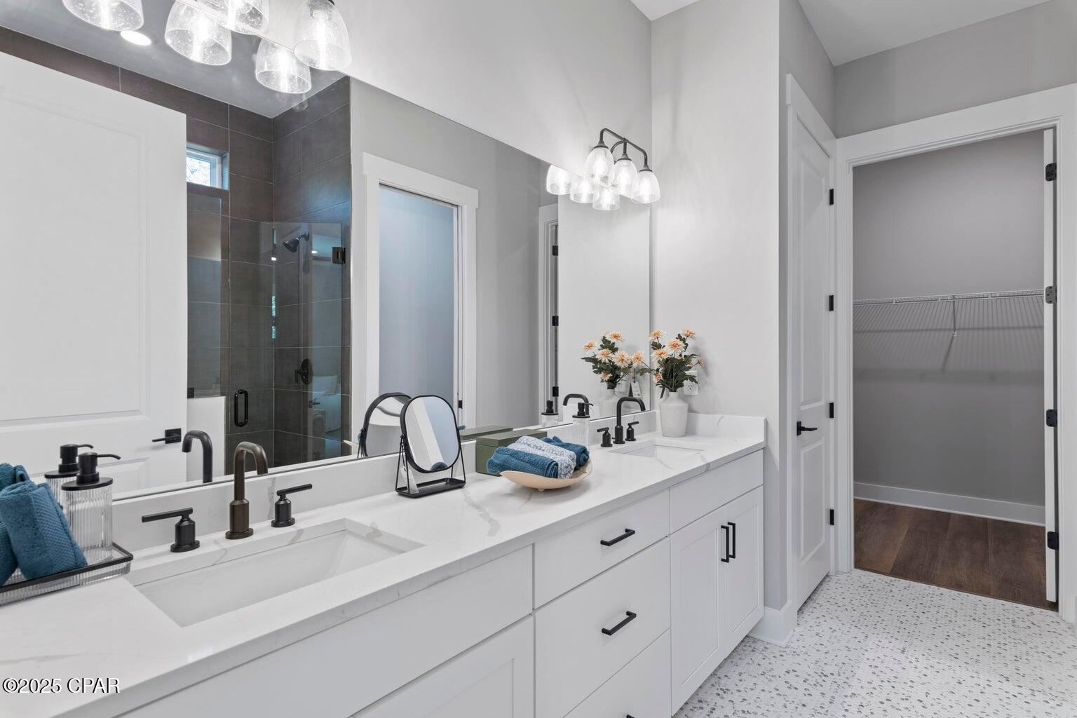 Qlf Bzc_gry0i0iytulkjp8kknc1xkxblyilmstwlb4