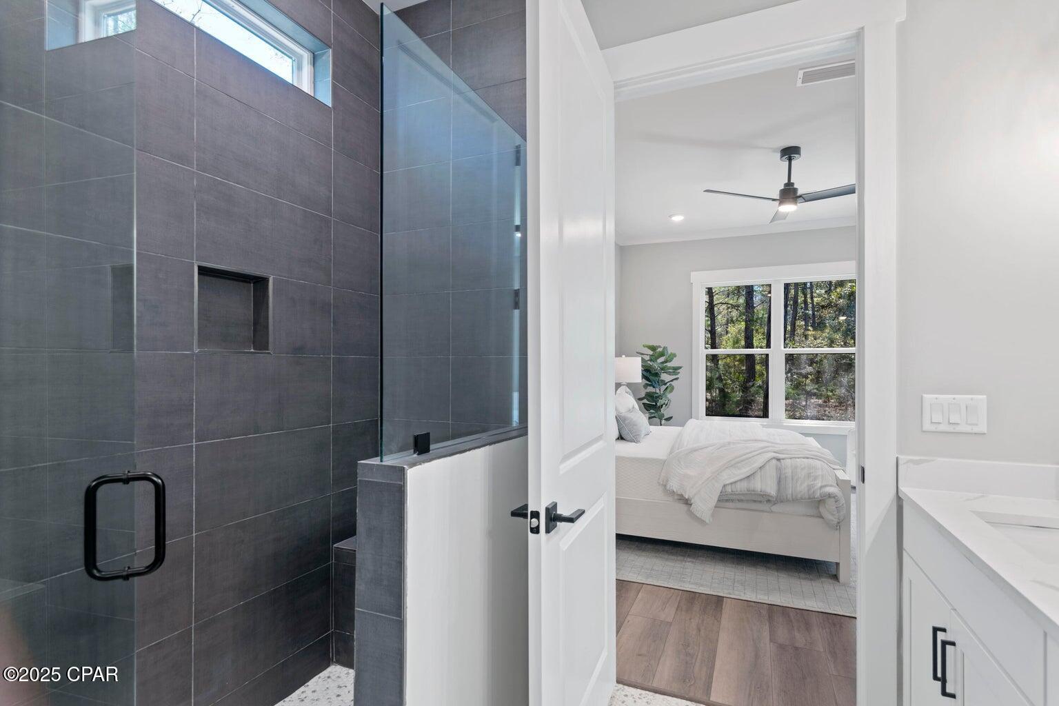 _3bbpiiduw6px Yt9oor0es65kwplmfe_e A13q2iiu