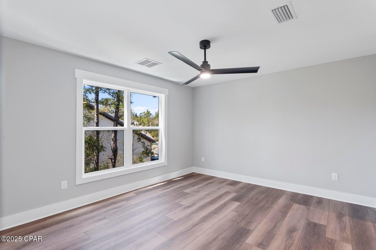 Nlwy6gcm4lrvhukzlj9an 3i3i0cyo86n6cdy1uoa_o