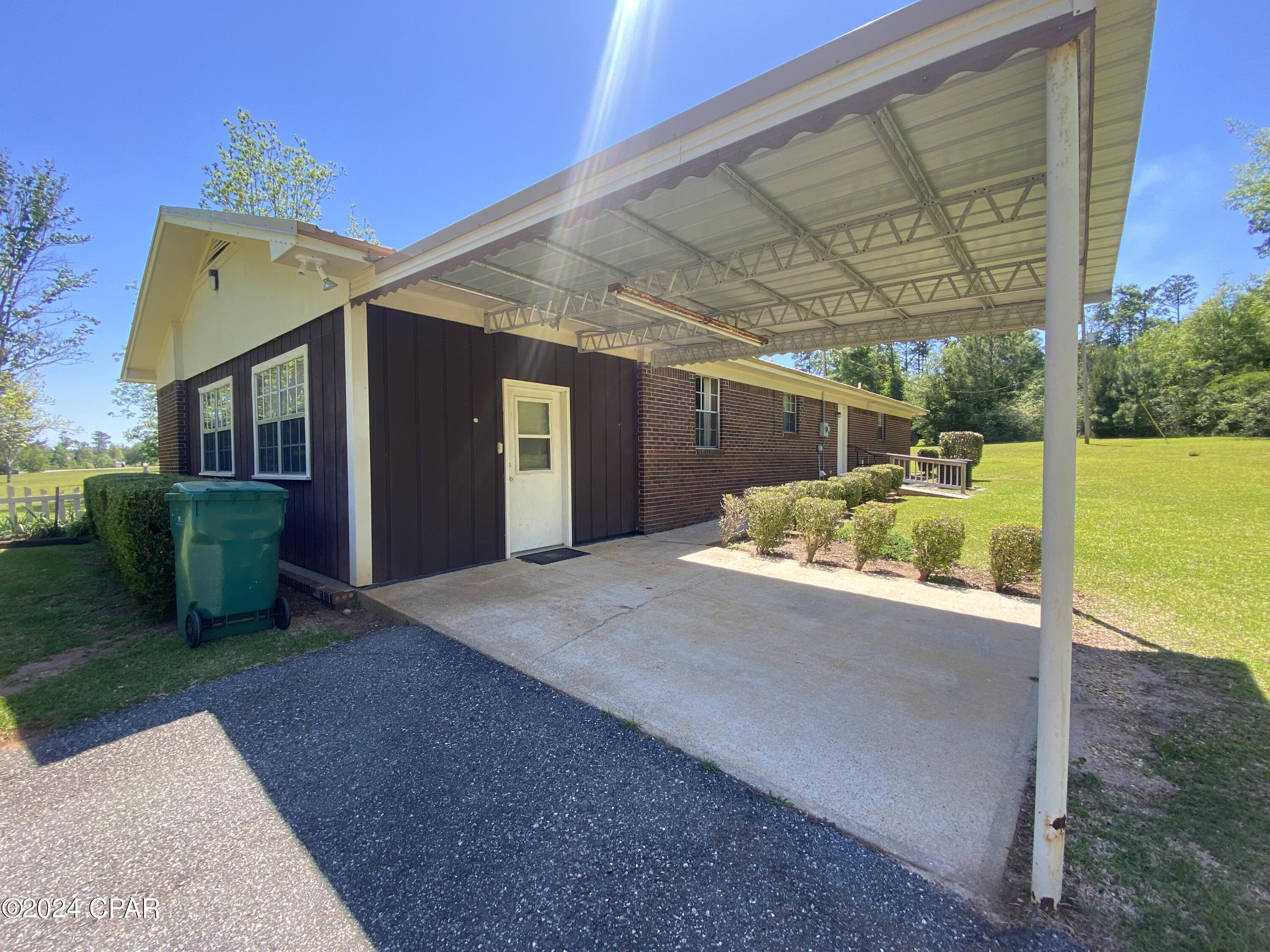 Elipvjcmt U9ltozeebezk91qs5gal_kgh81clj9g 4