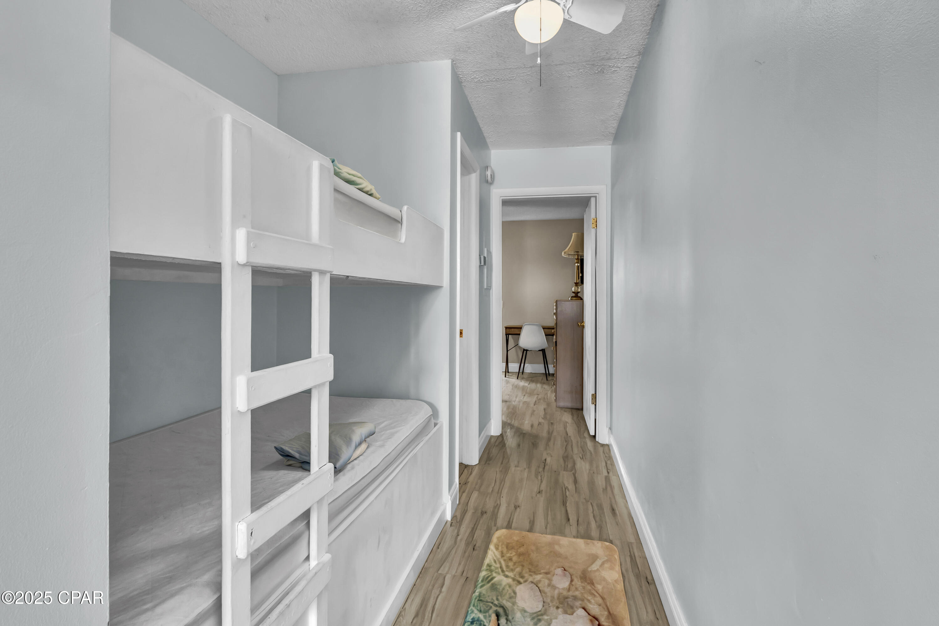 Ljgbkvmkujqptm5vr5nu Y8pl_akmqdlnwek9bajscg