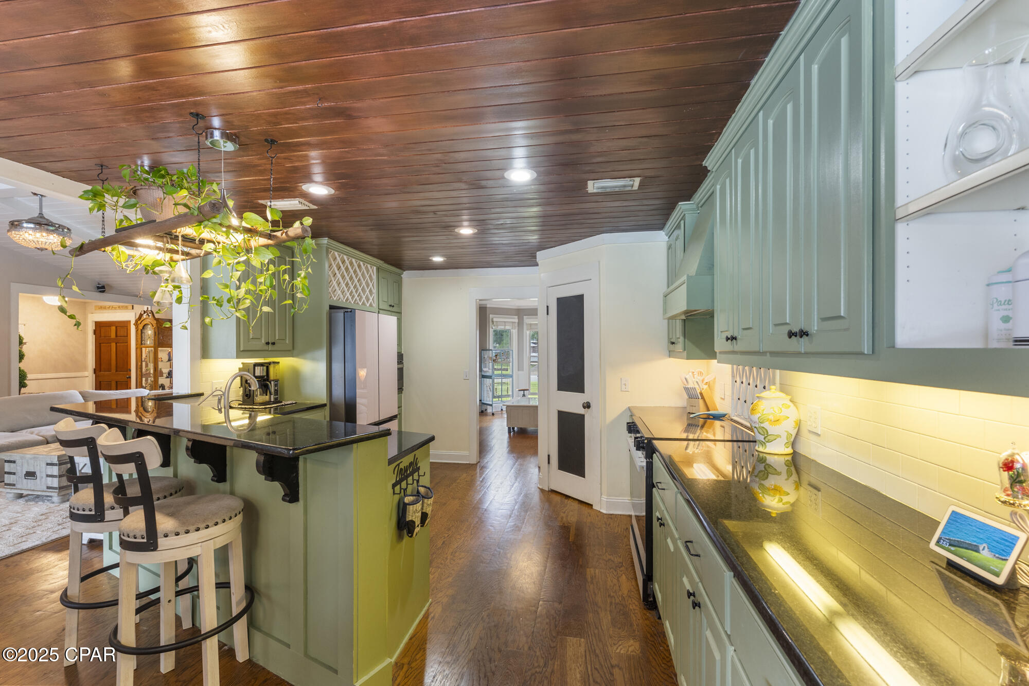 Image 10 For 2844 Longleaf Road