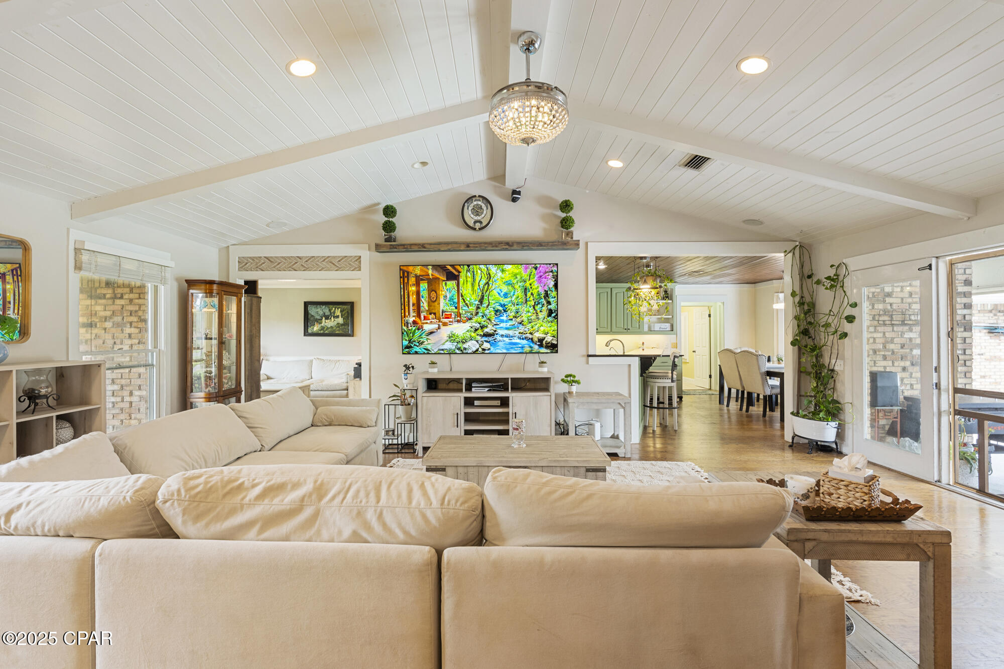 Image 2 For 2844 Longleaf Road