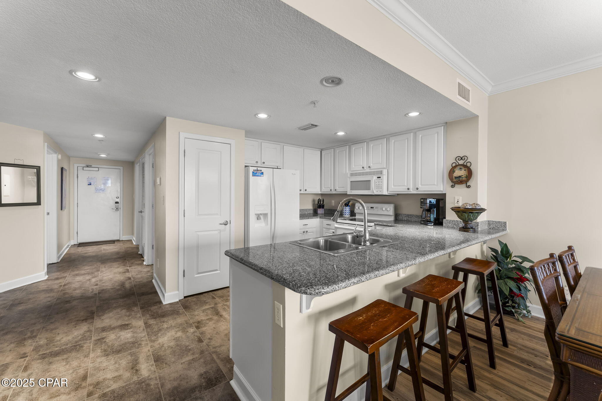 Image 15 For 10713 Front Beach  1103