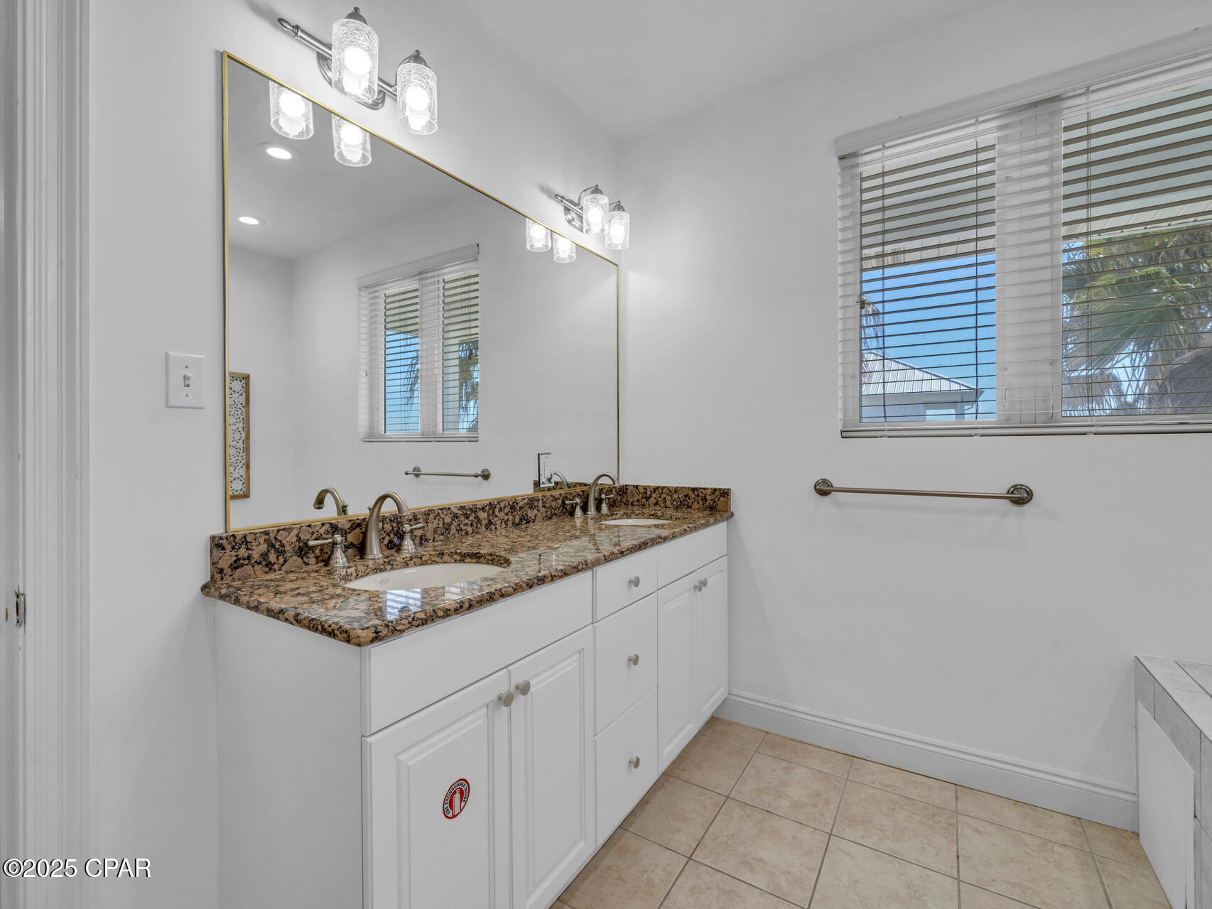 Mzel0adgkoy9scafvaftdqfca0rwxkqz1l3uevazgj8