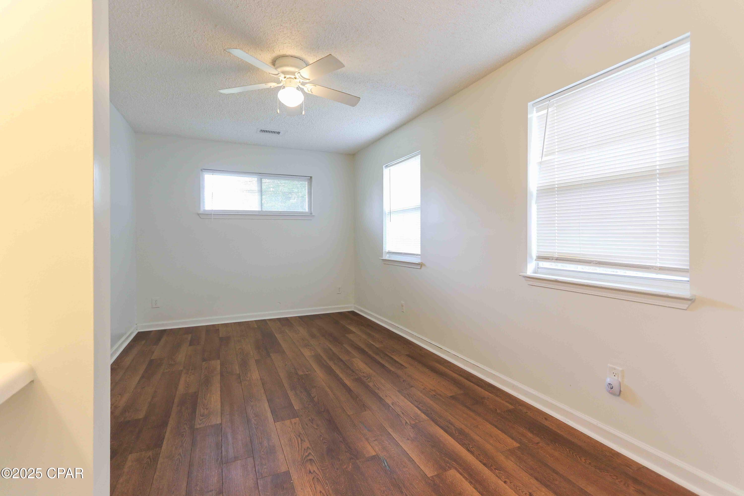 Yc K22w7zurqlhs3enwguou3ljthm_c3l3hdc2gd0mi