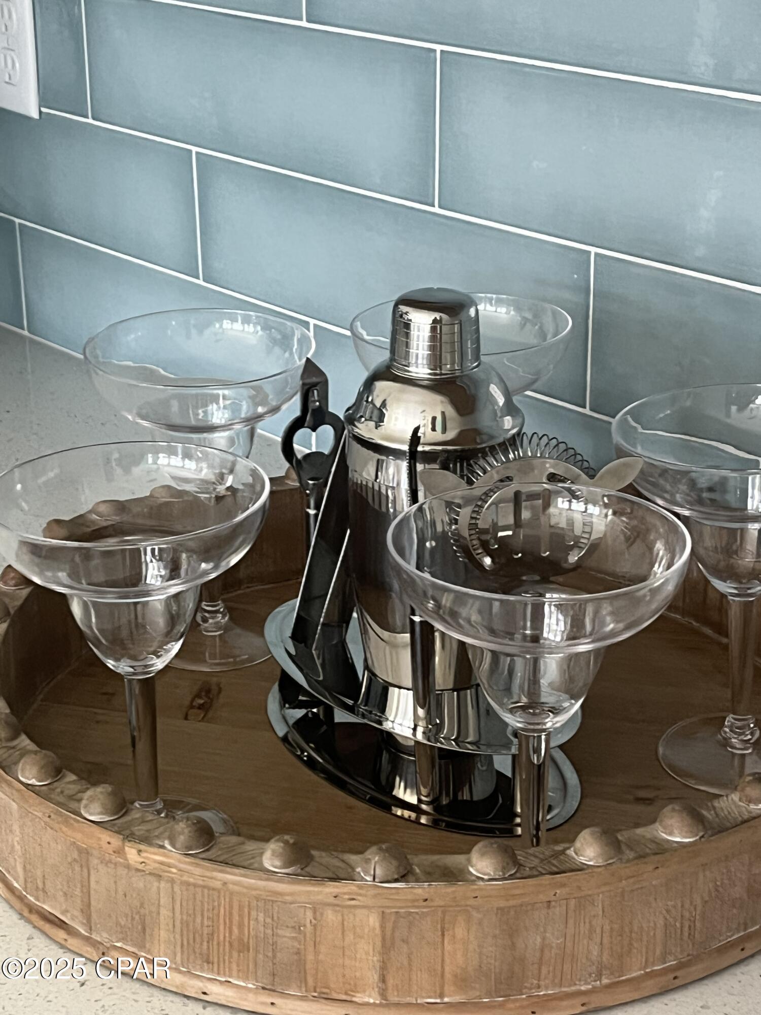 O2akrclvyimbdk3dvi0zicbl5qdet0_n 1wxuaj7 Na