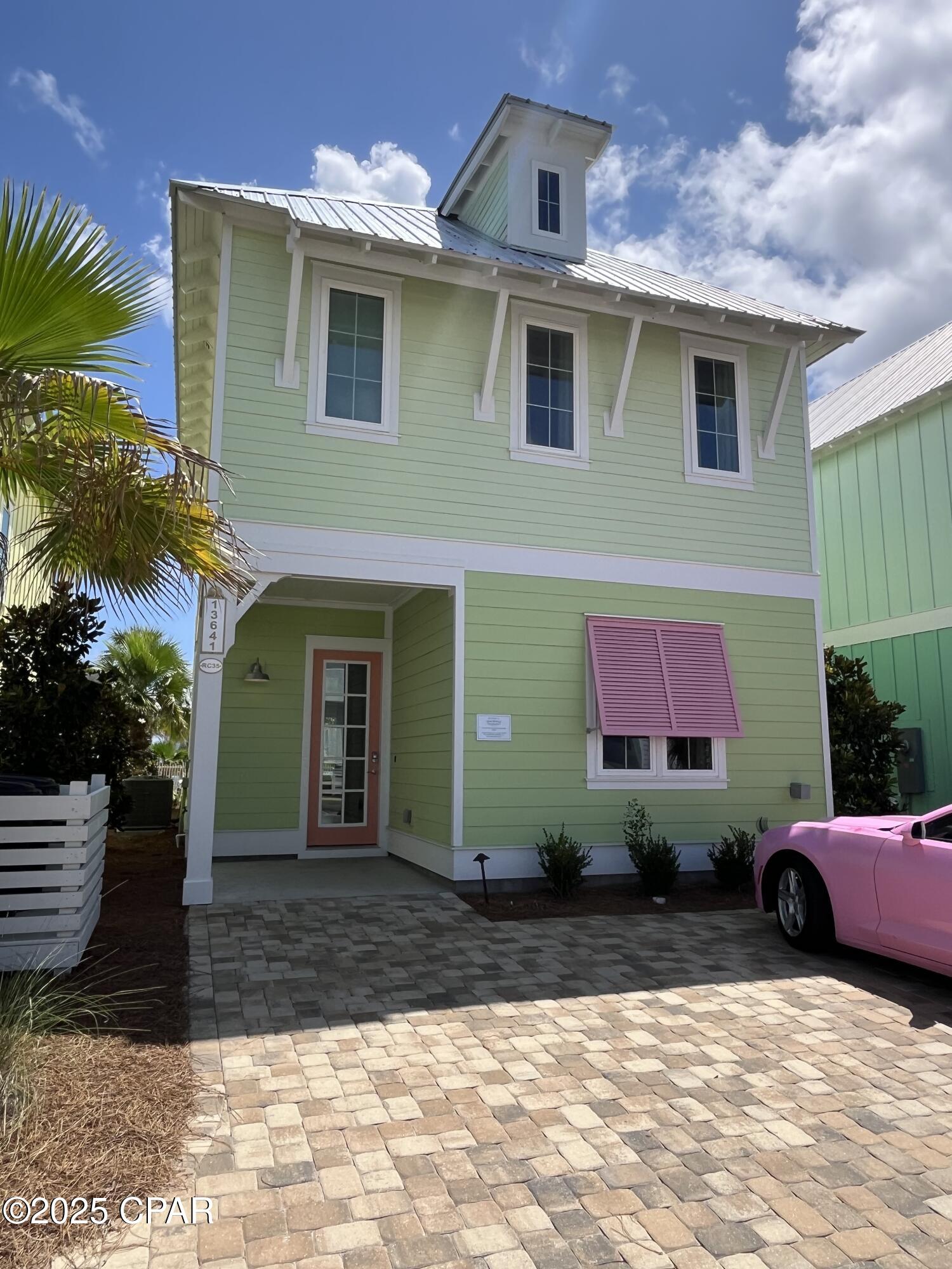 6q8_hhhlhryavhut9c9vpgq9 2h_pjjs8vtjcs65zpg