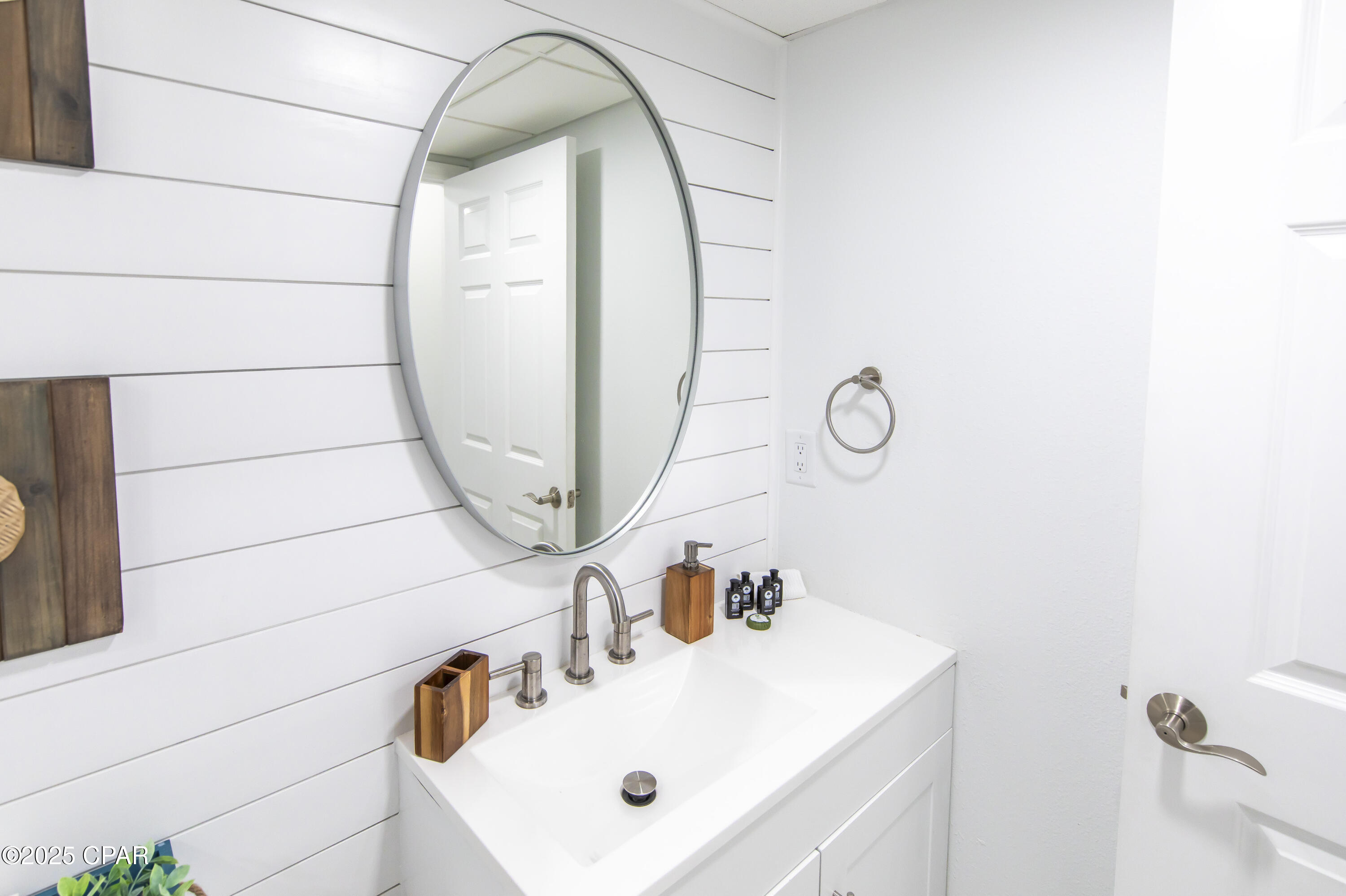 Image 25 For 14701 Front Beach Road 1727