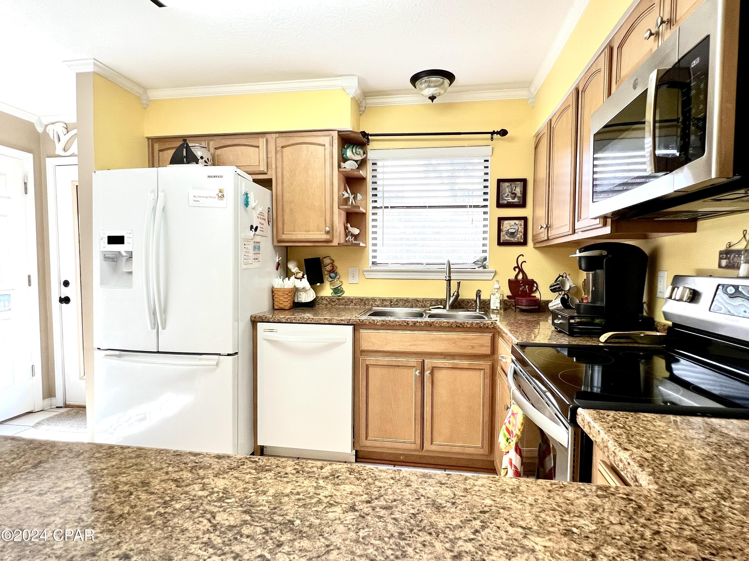 _bfsmw4dz2burg D5 Pnf96y9m1znp4_fo7ycpqnyik