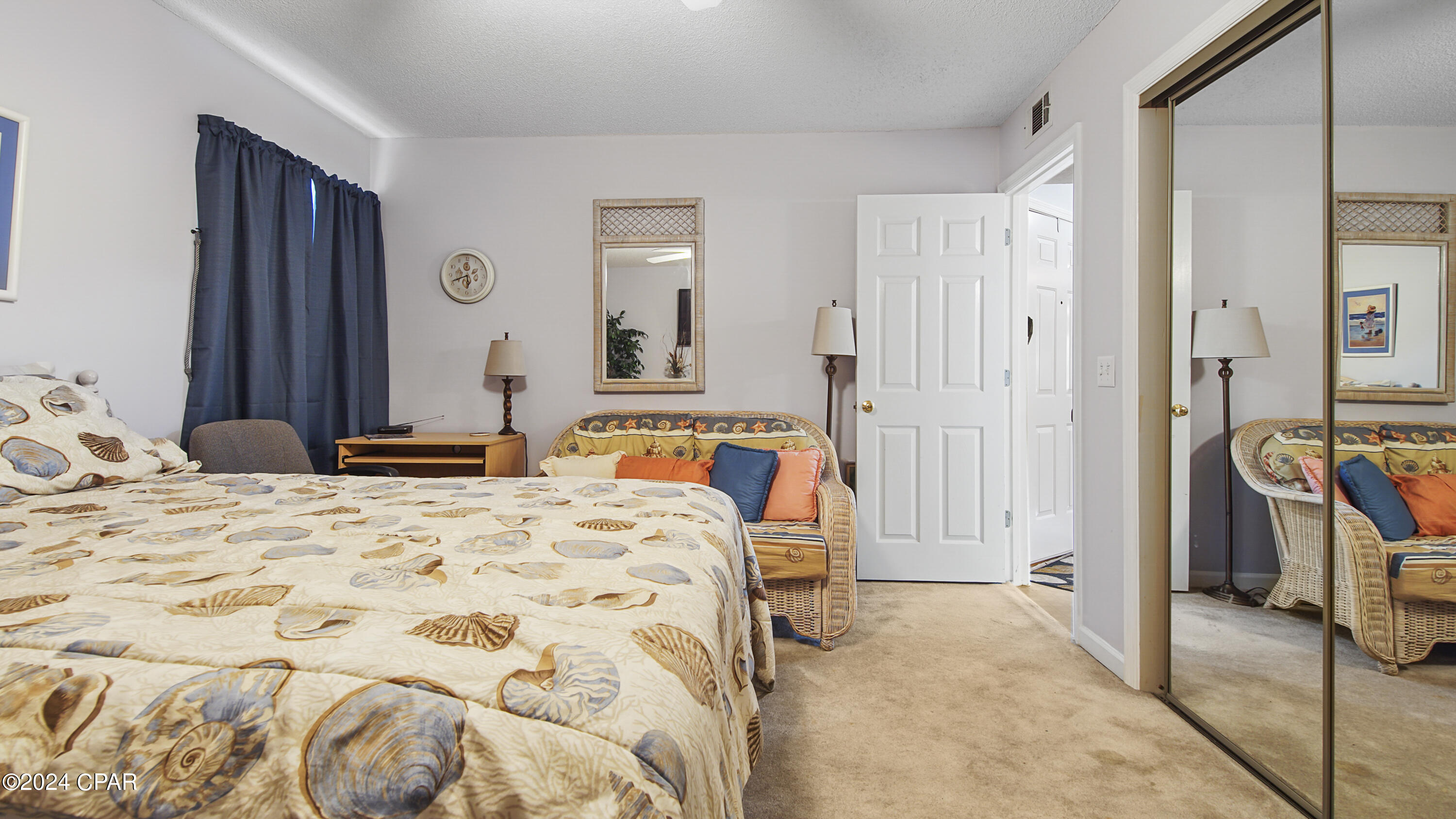 Esd9yperzr7eyol9hr1tn7hxtoprjo2gdxog1ia35mg