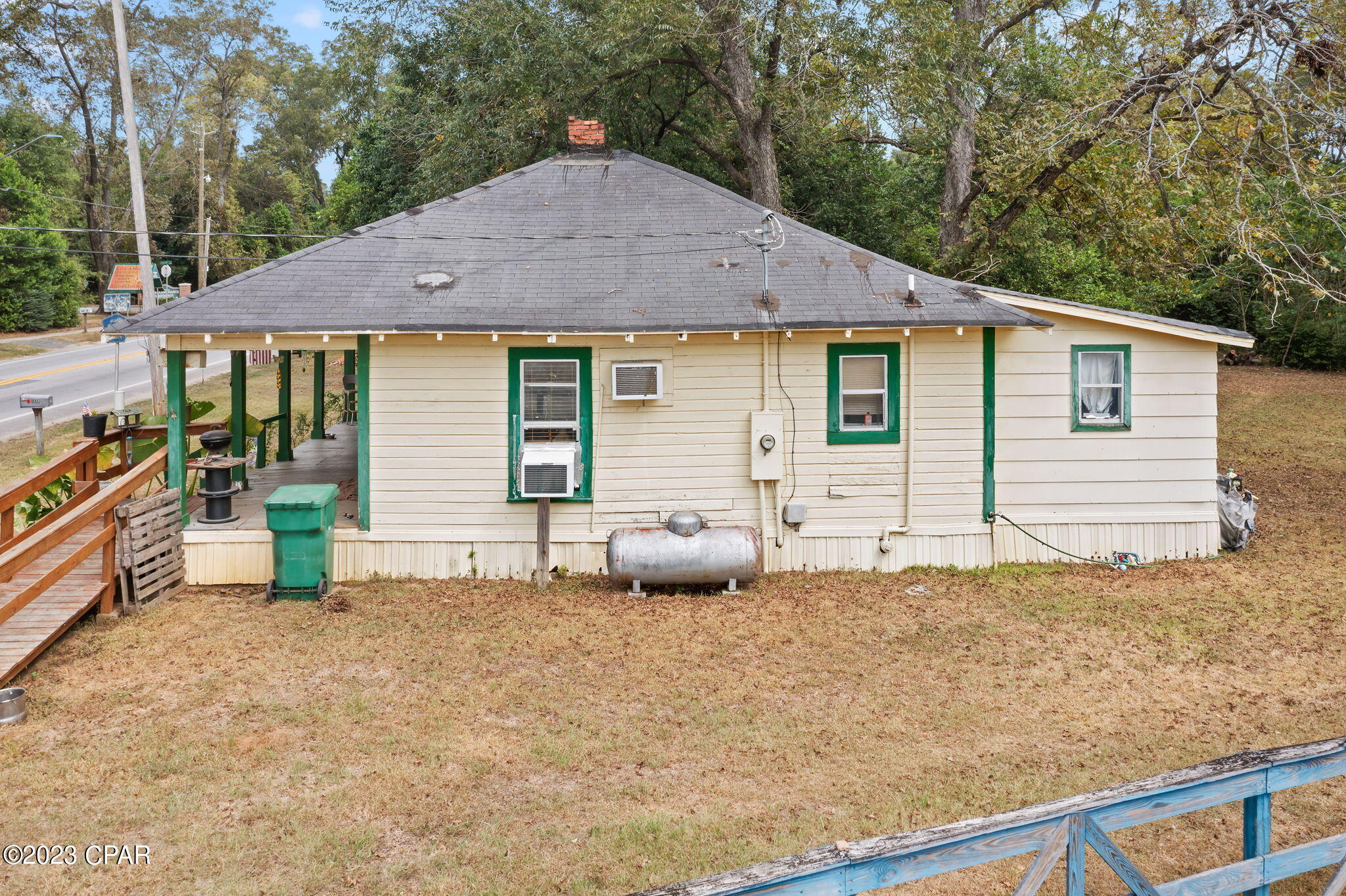 C2kmyixqporuz5d4ydijd0sipsx0wgeplft9lm39puq