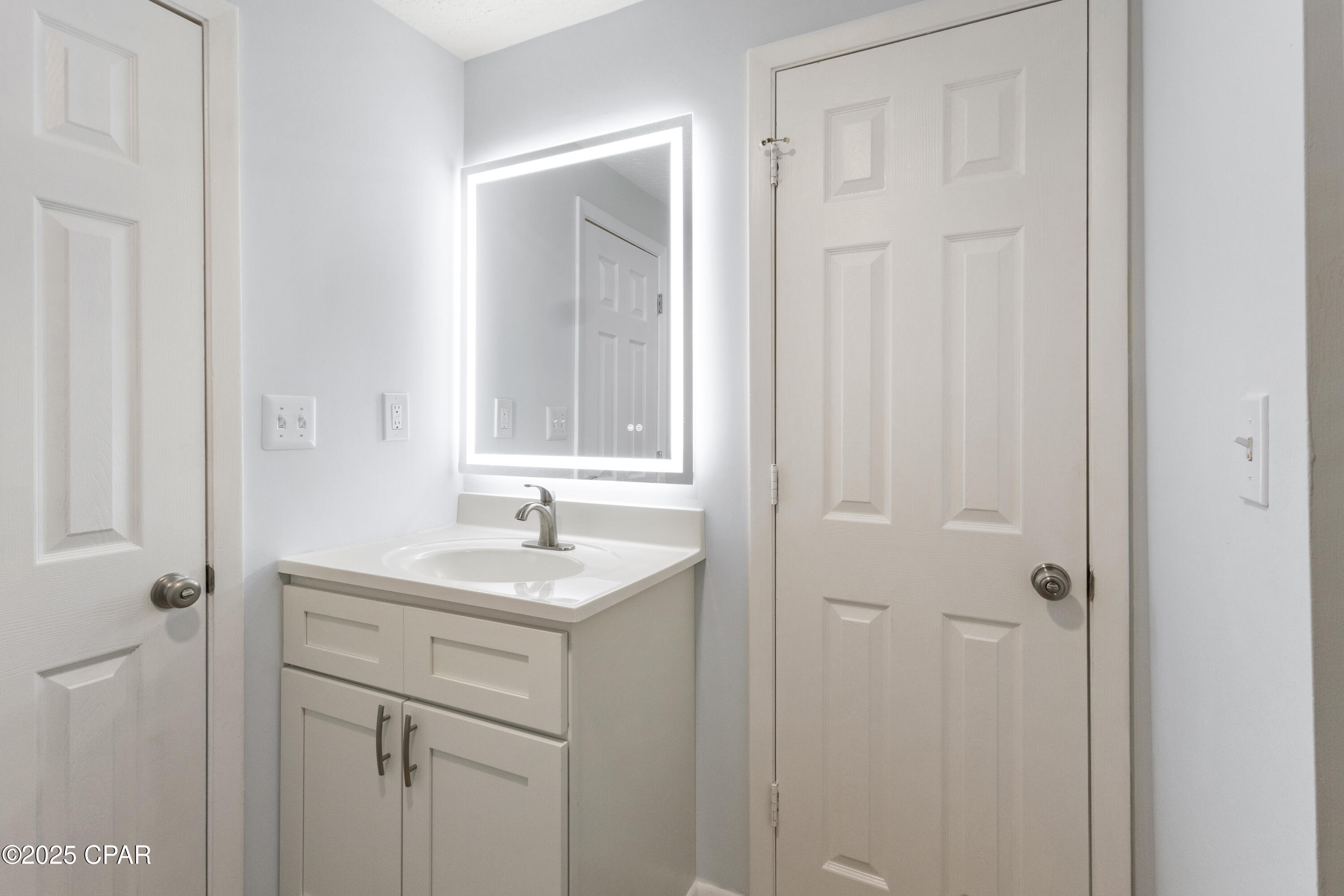 Image 19 For 2825 Orlando Road