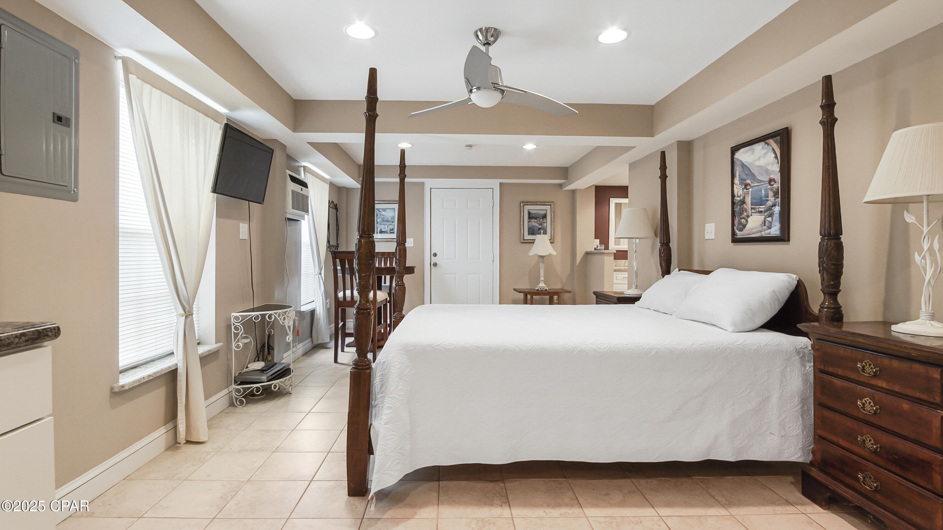 Fpv09xqdwps94qyksohn8rbrjr_emt M7sivb6yargs