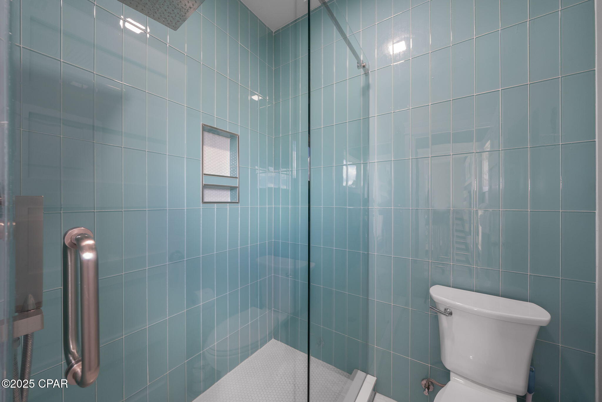 D2clous5tujm2rdxut Glrxafvqalbjm9b_z5qibstq