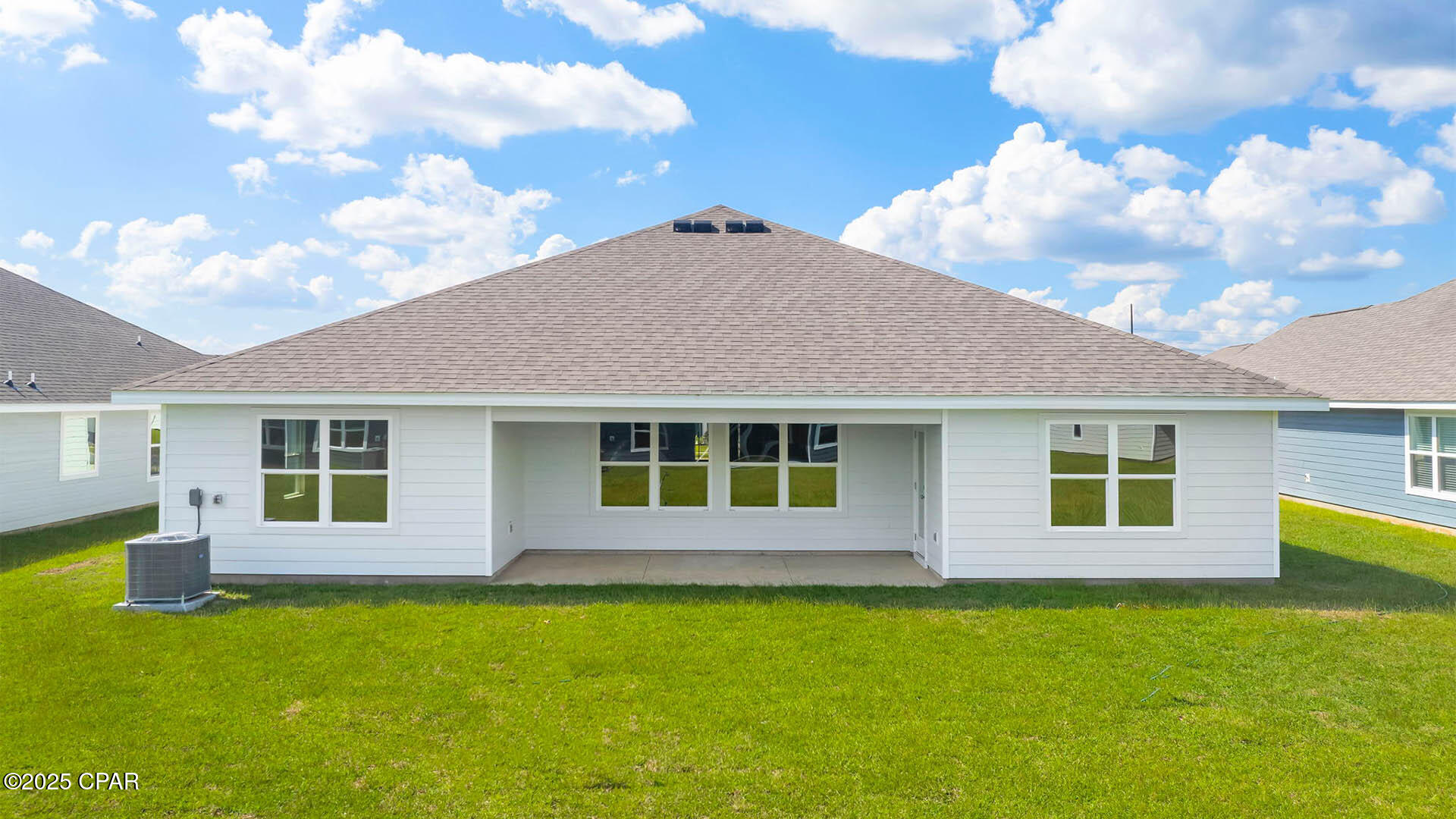 Gwnkgvh8e_adysj7v8yngblwoodvb17 Vcjewni4bs0