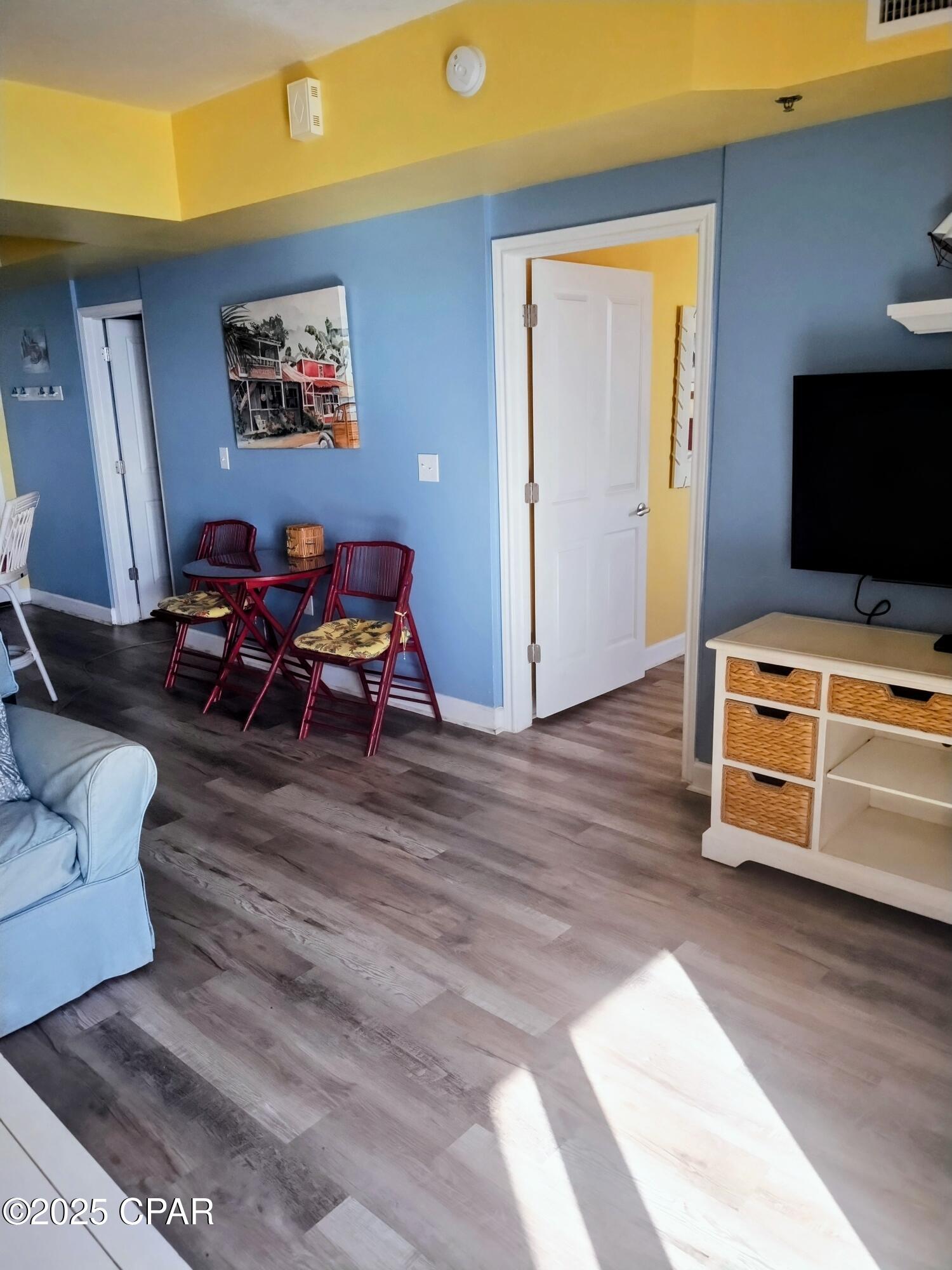 Image 4 For 9900 Thomas Drive 2311
