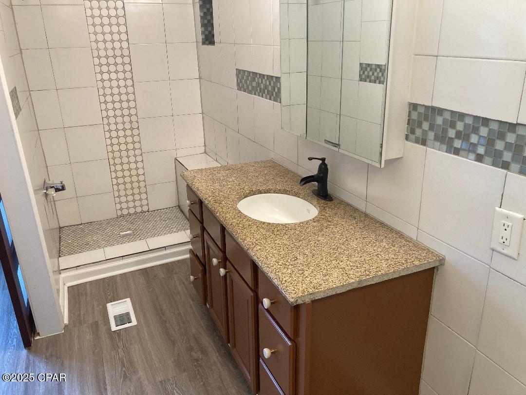 517t9gkmysgkyb7yprubwqbyizvs2d7mvgziwcbh0fs