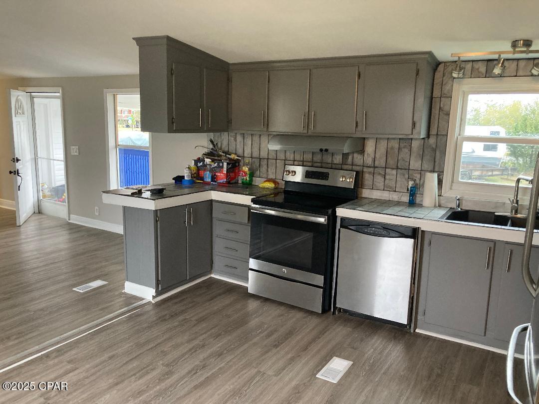 Lh2vxqzssy4hsaa9owgmpbg4y7obokiw_9fmikrbdpc