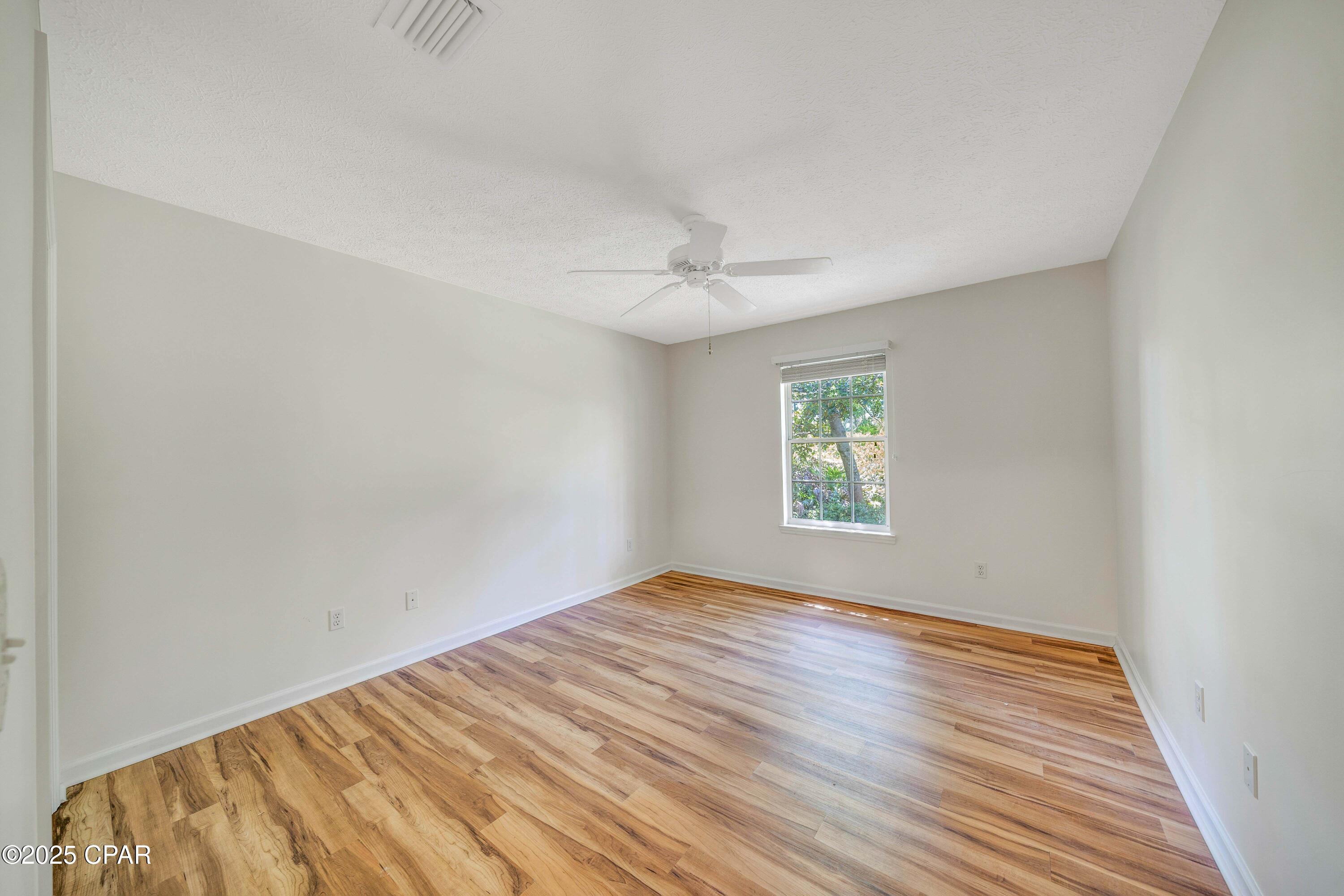 Image 35 For 3524 Fox Run Boulevard