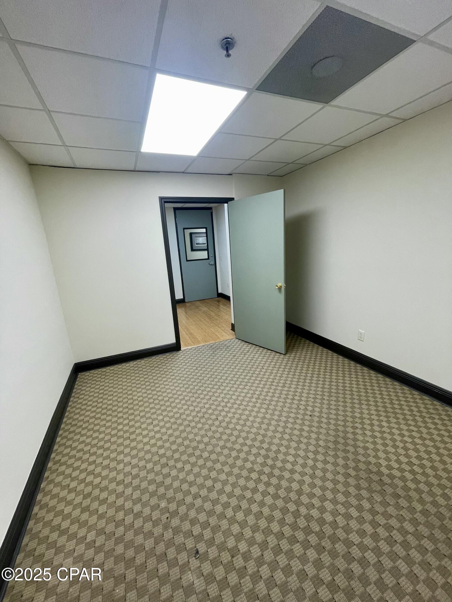 Details for 2605 Thomas Drive 110, Panama City, FL 32408