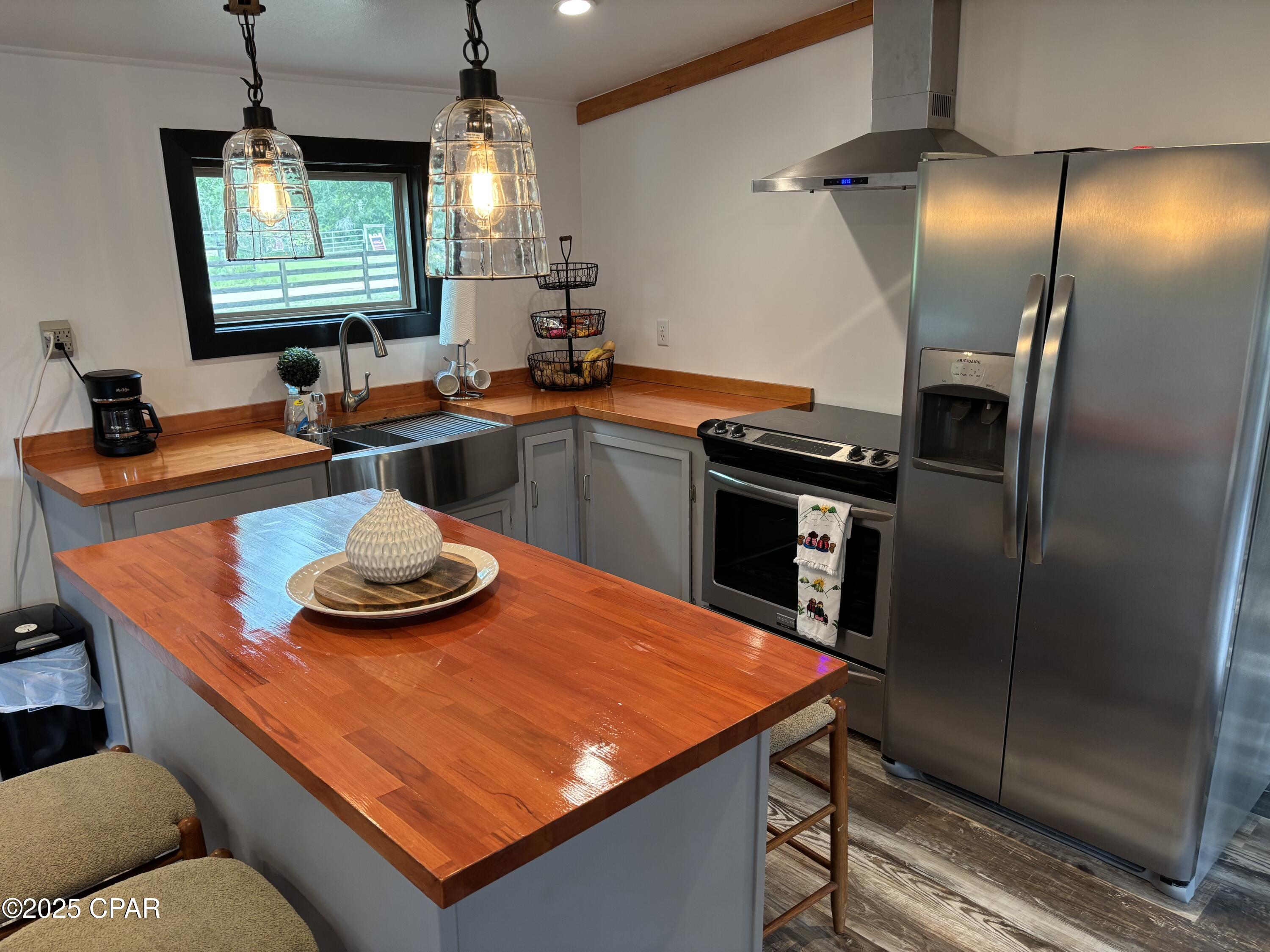 Fnbj917yj0jdqa5byo P4z_jb8lqih0i2n3gy620lgy