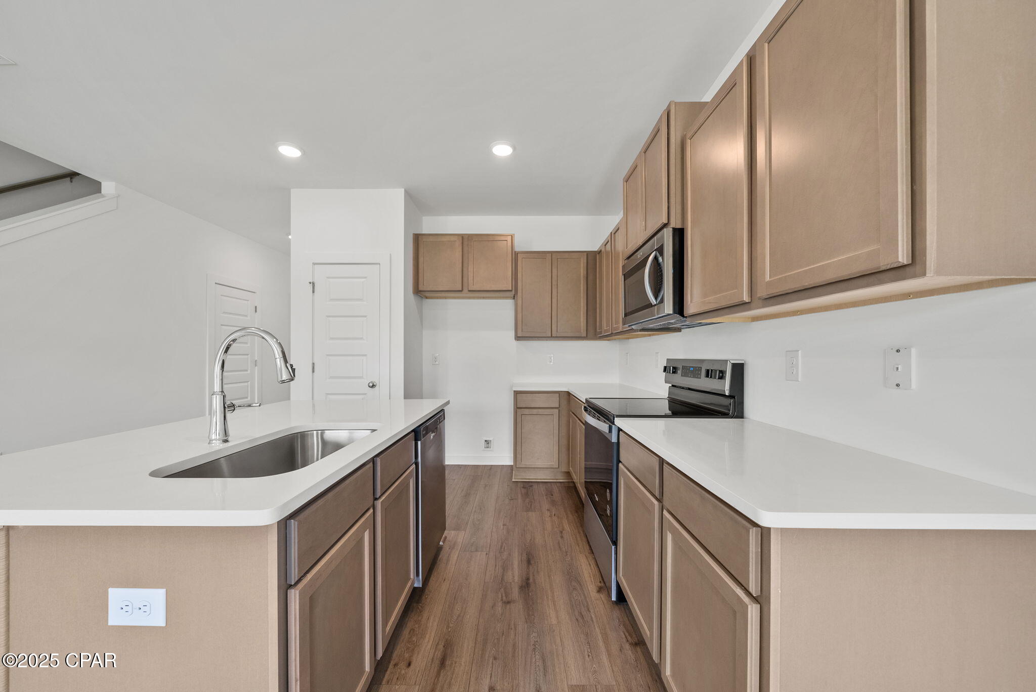 Image 4 For 5896 Tyndall Place