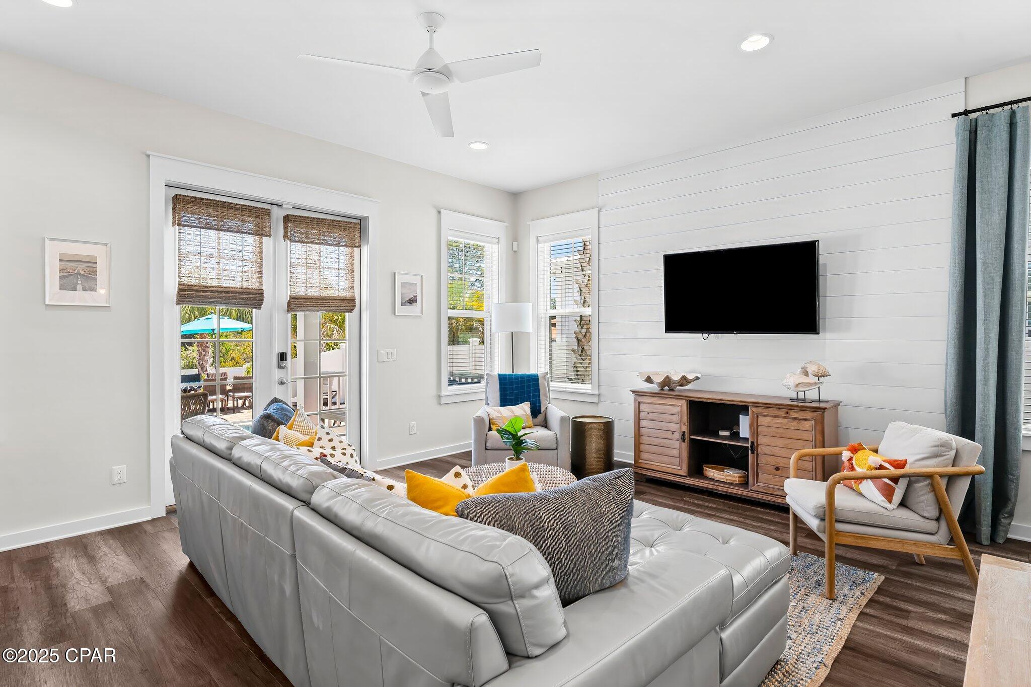 2iuzv342lm8ygdyswre7amvnluixqc7fshckbmhugsq