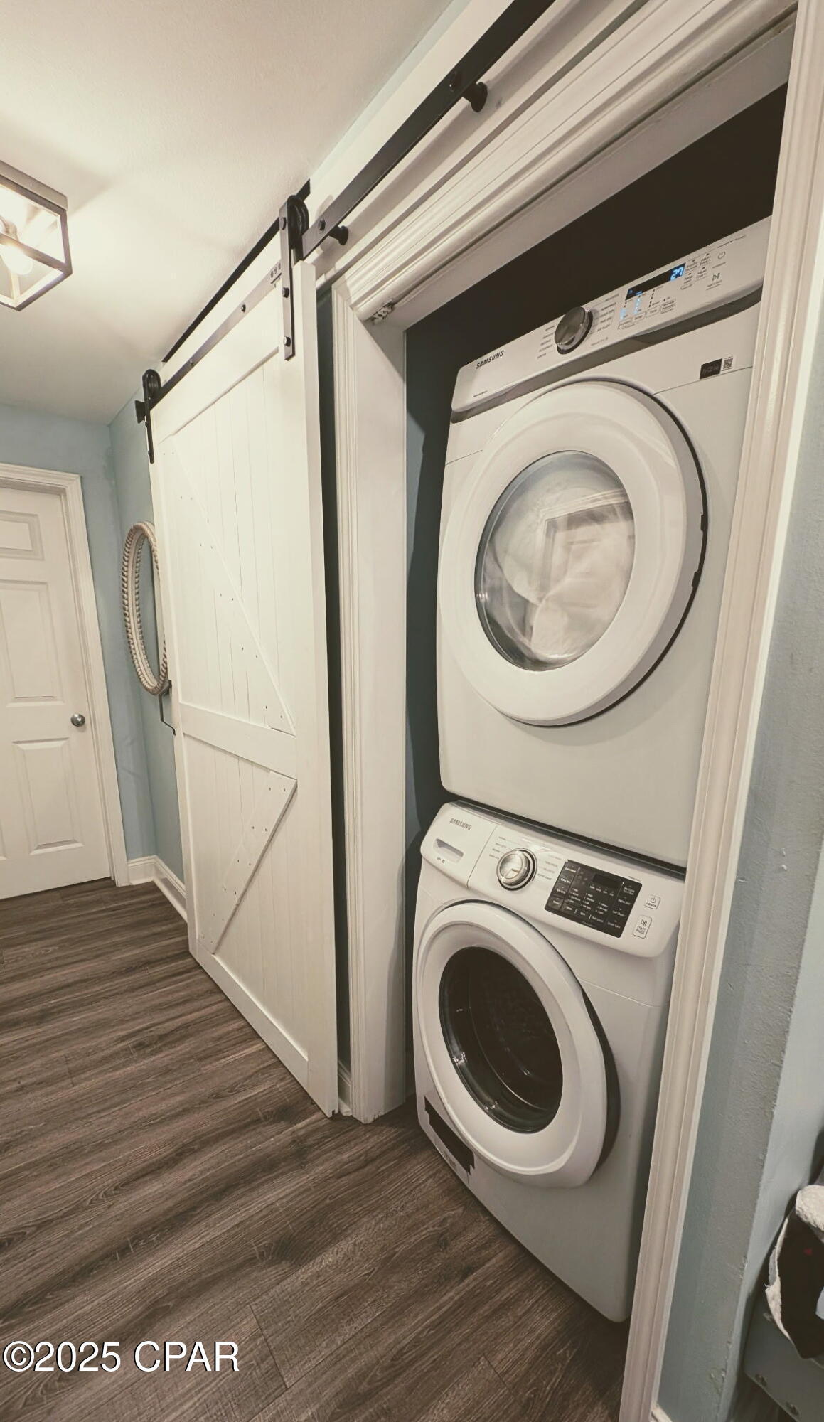 Image 20 For 9860 Thomas Drive 1208