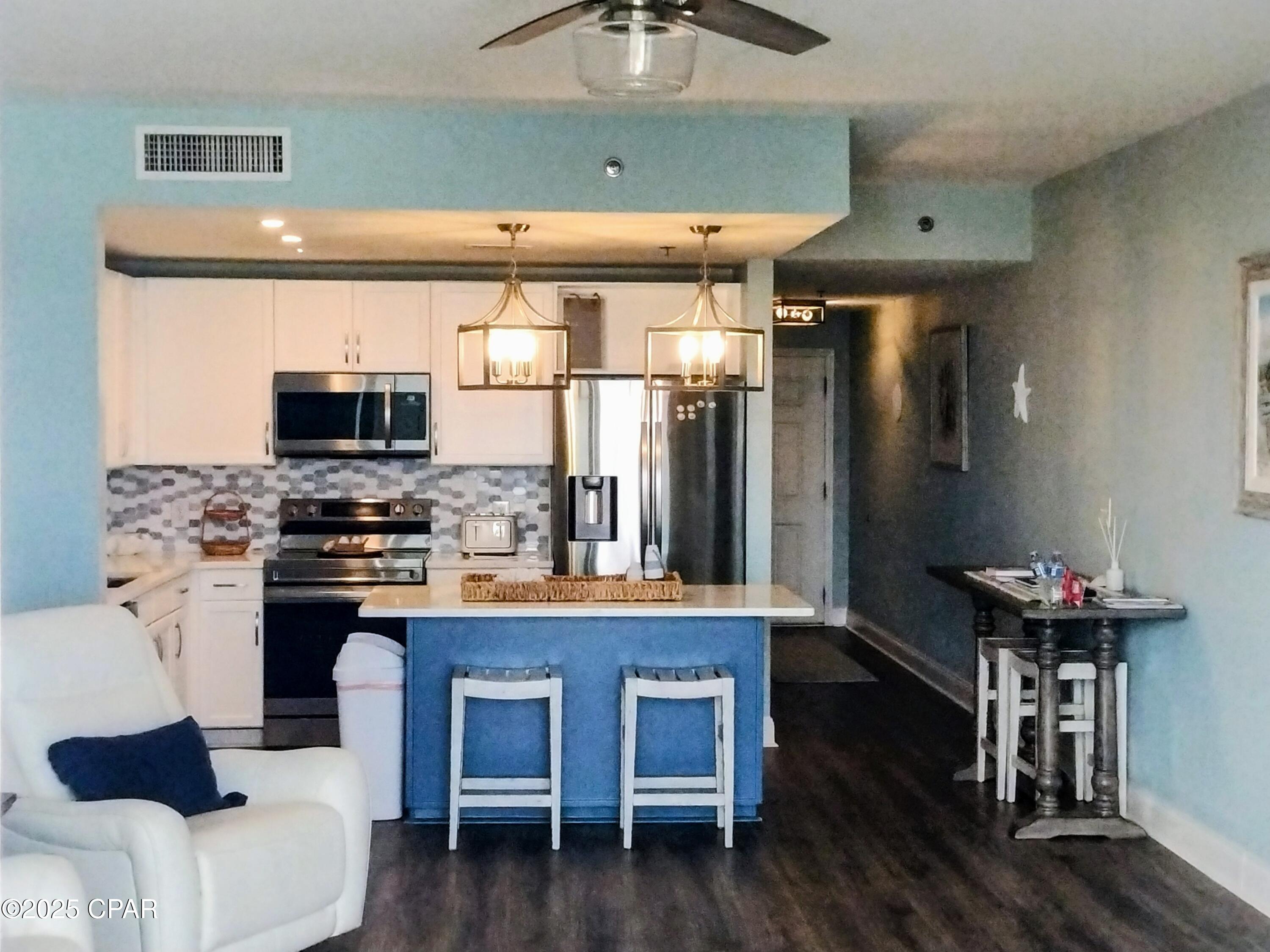 Image 41 For 9860 Thomas Drive 1208