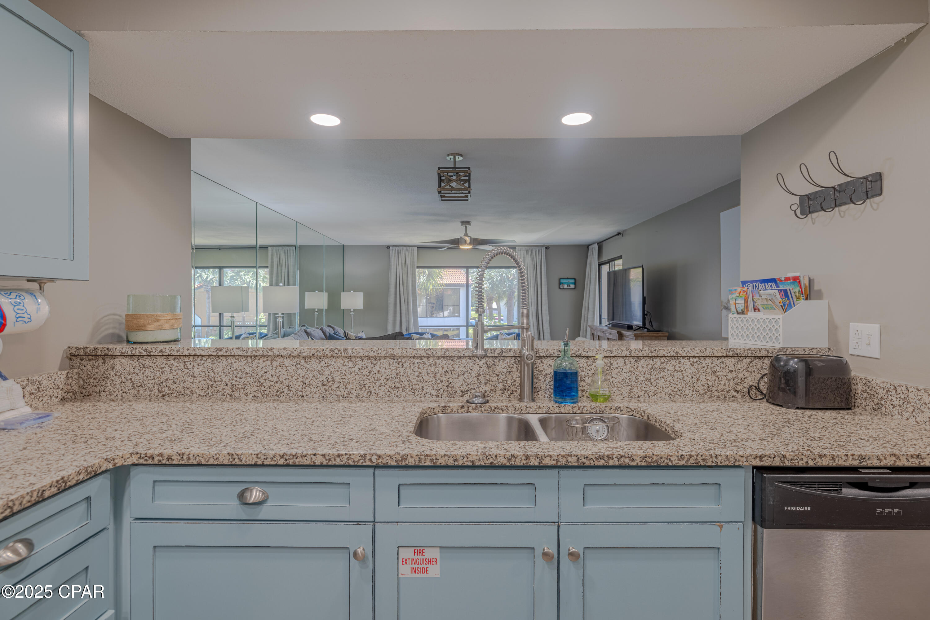 Drxbsfhoed7kzc8ajganvds47hu Cxe6pfx7spe2hou