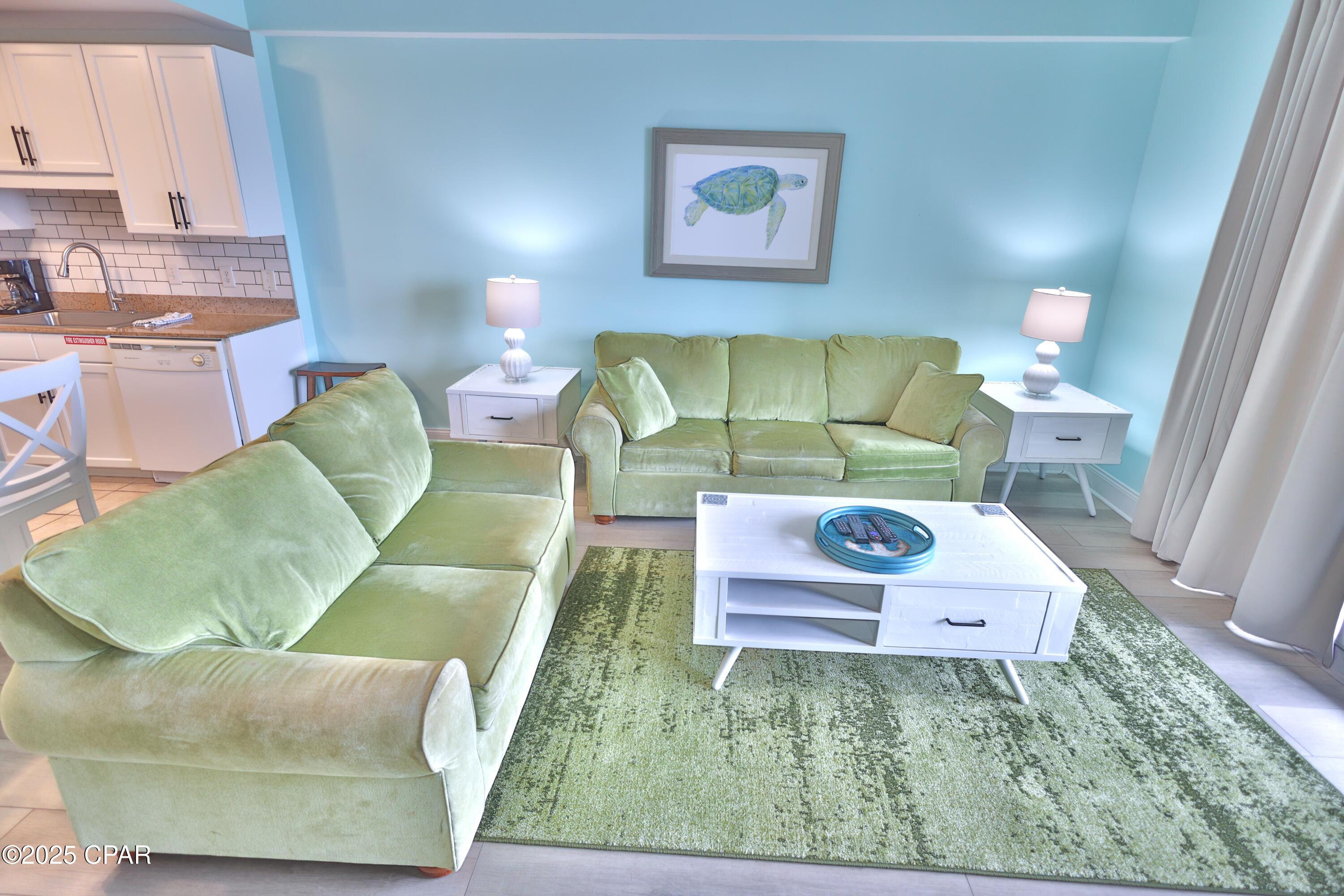 Image 13 For 9902 Thomas Drive 737