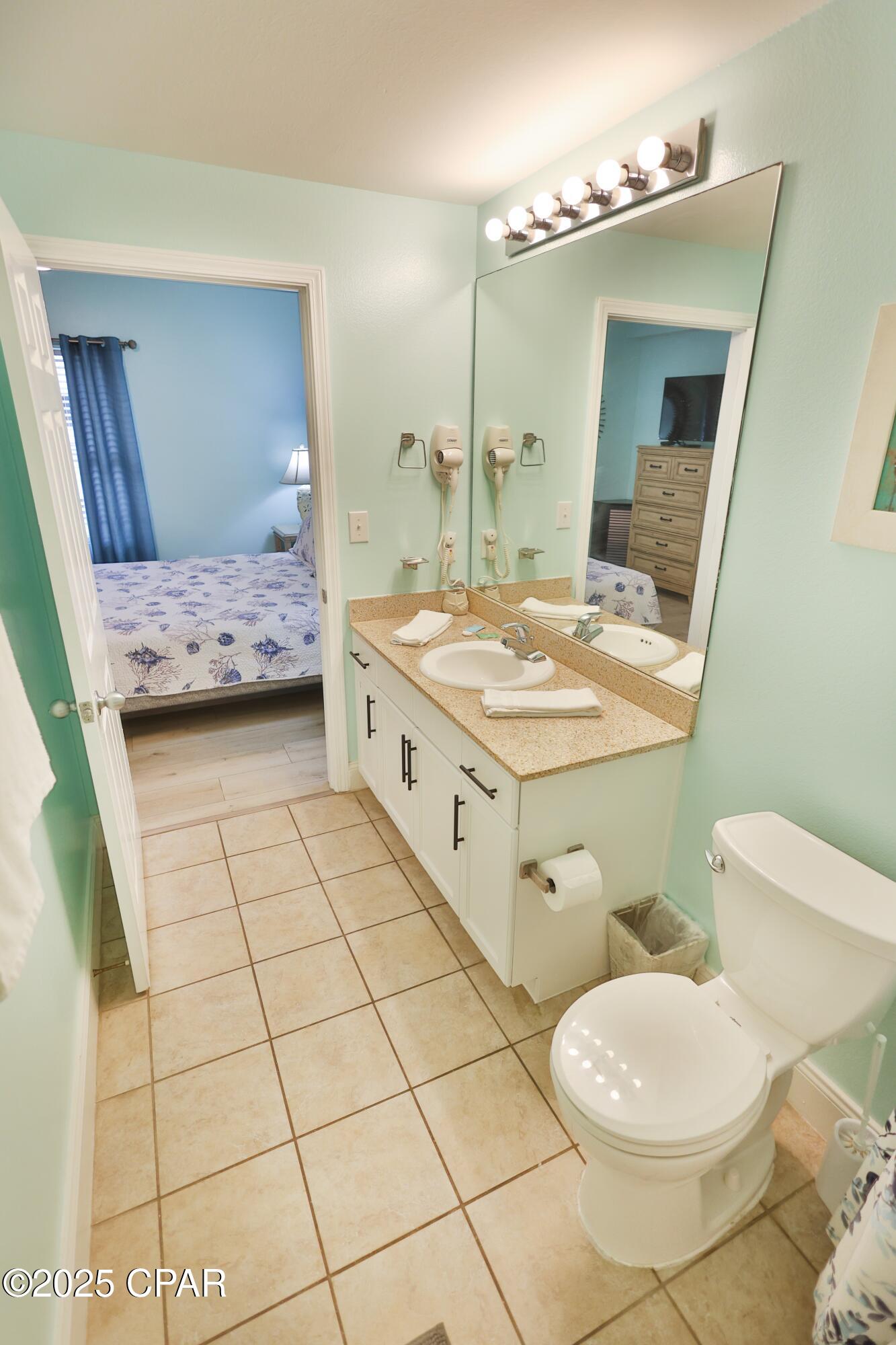 Image 32 For 9902 Thomas Drive 737