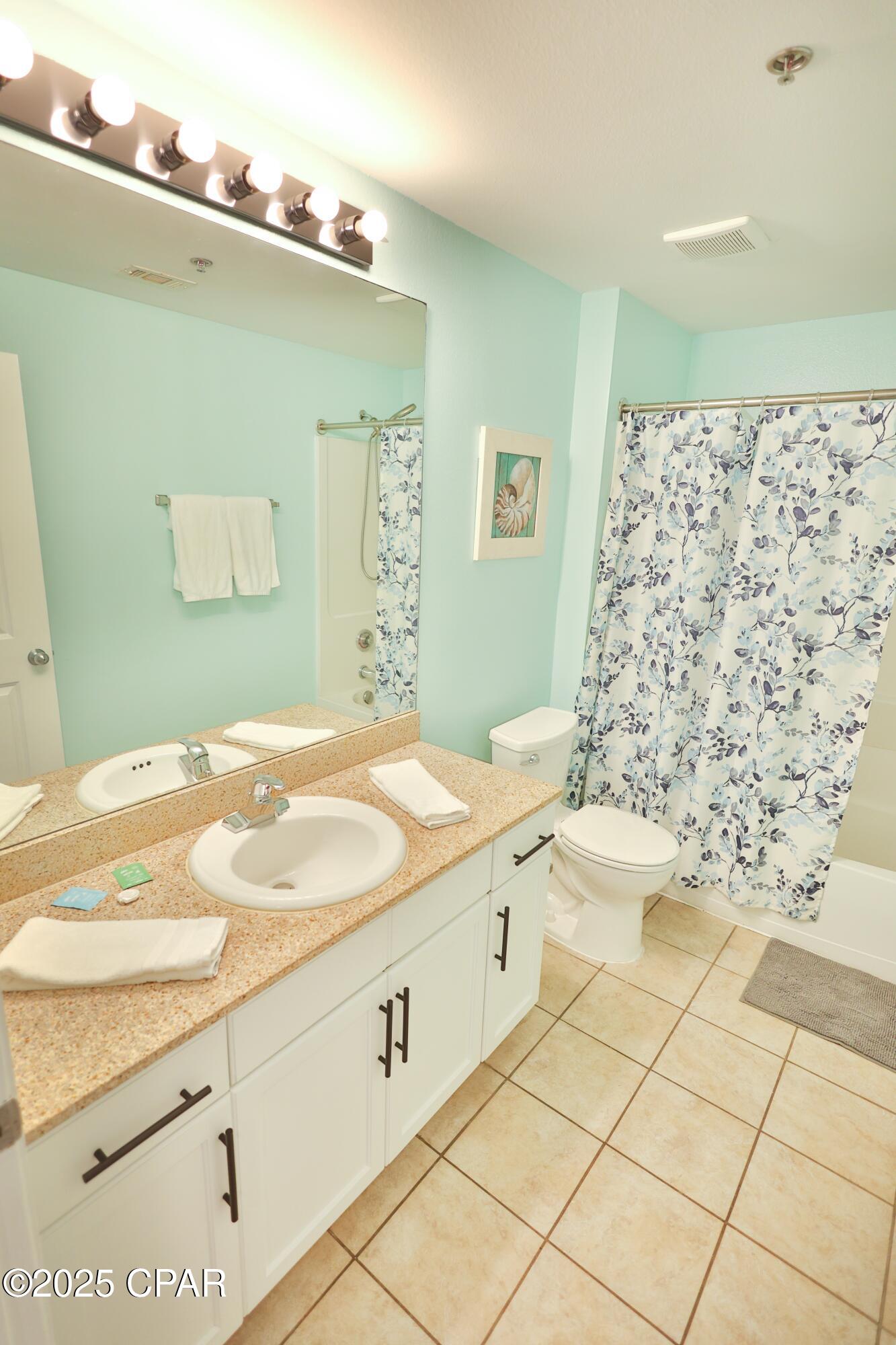 Image 34 For 9902 Thomas Drive 737