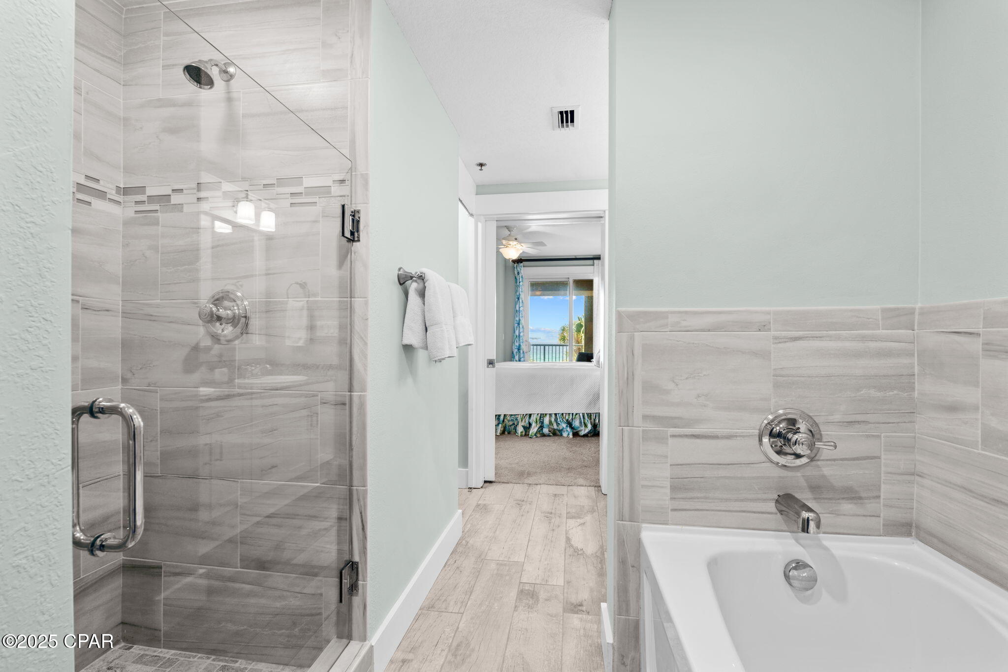 Image 5 For 11807 Front Beach Road 309