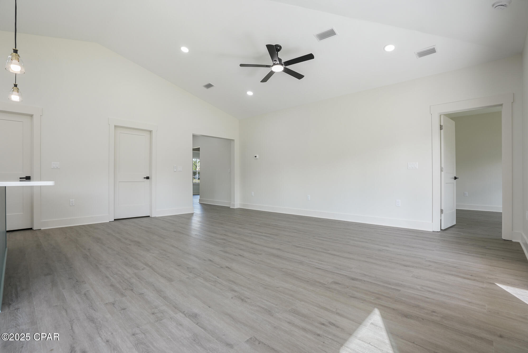 Fquurt0zvhsn8pj0niao_bxyadepsgum3kge1bpgwlc