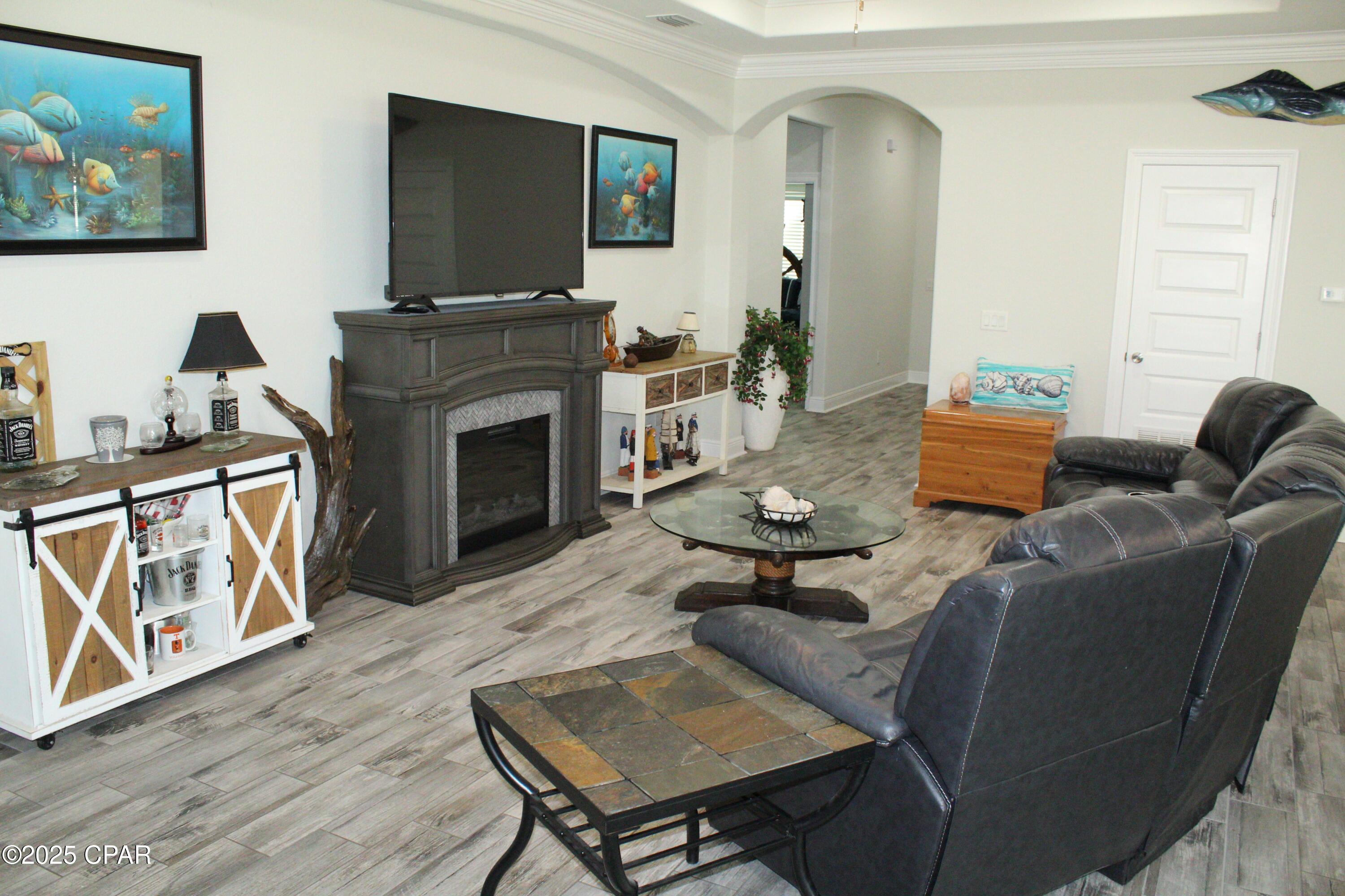 Image 6 For 7029 Beach Drive