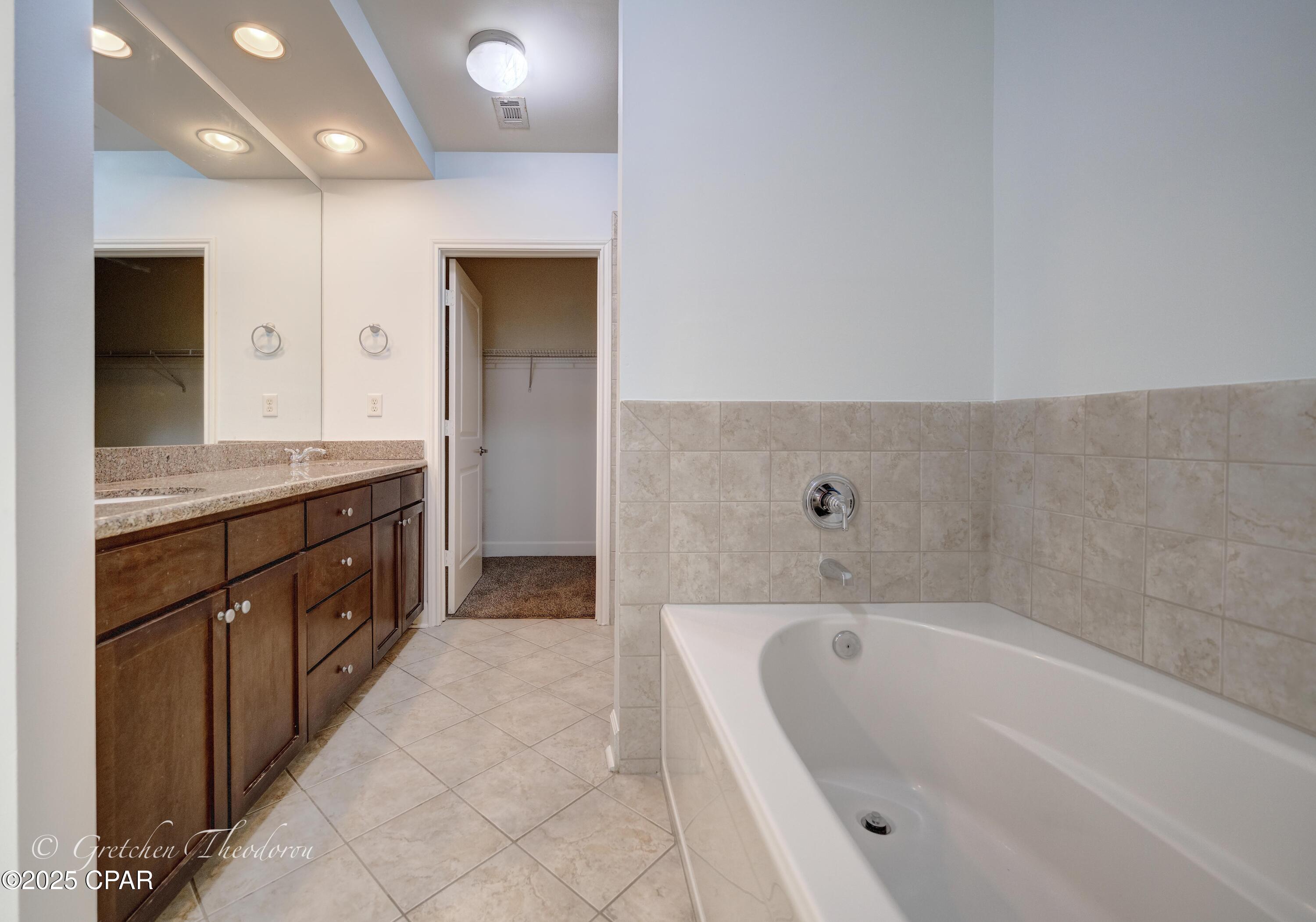 Gd5ipu6ilmot6fam2yfouqcpspflyeeklbk2lt3effe