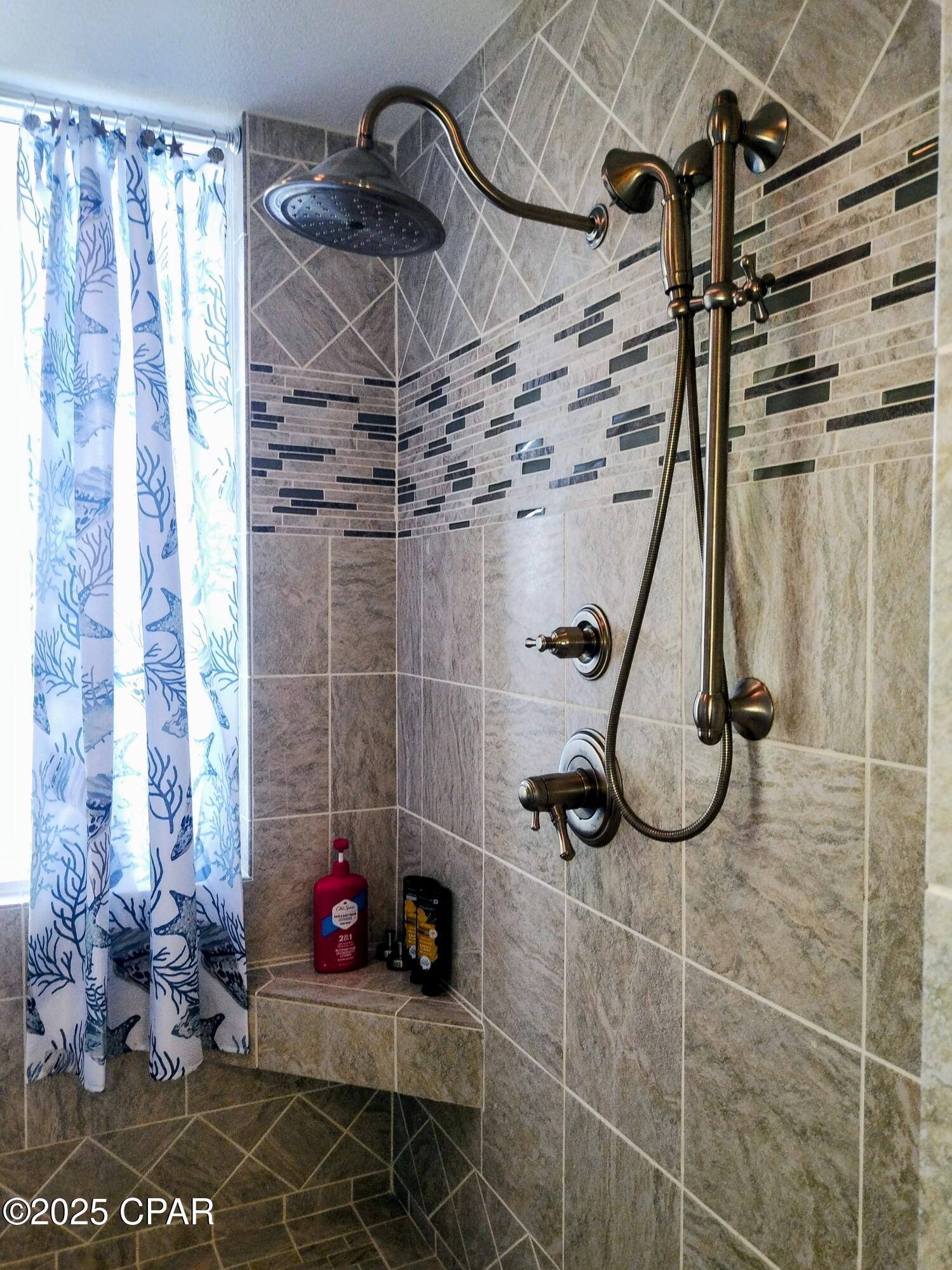  Tplzguomjmbdrlfeljuyxoyr8fnhtromtgyjskecv4