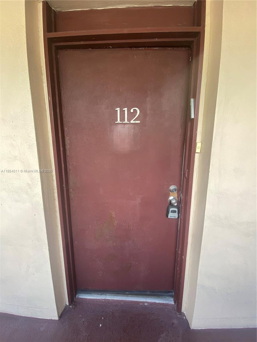 3301 Country Club Dr Unit 112, Aventura, Florida 33180