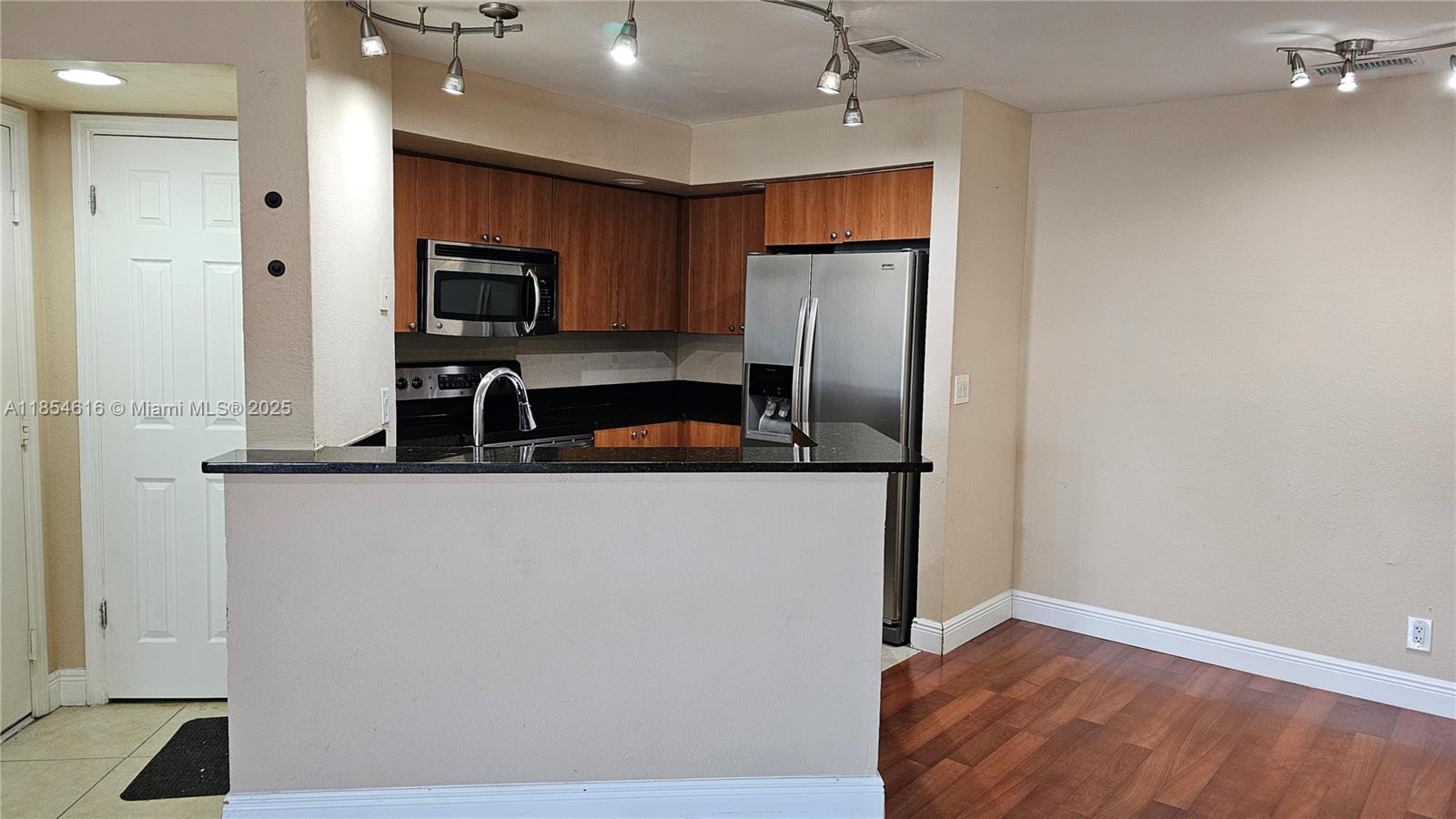 Property photo # 2