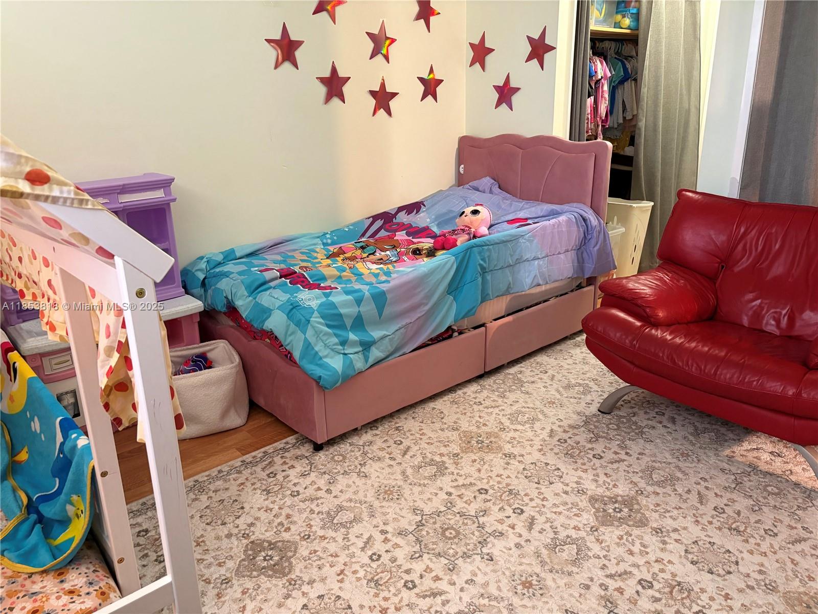 Property photo # 4