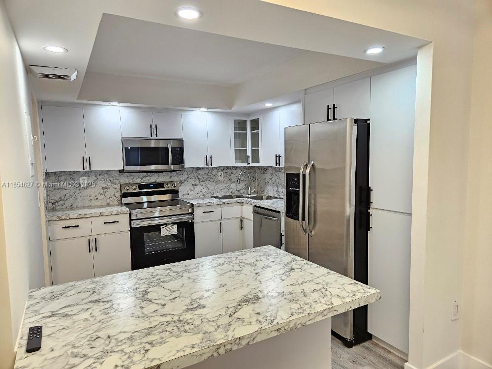 Property photo # 0