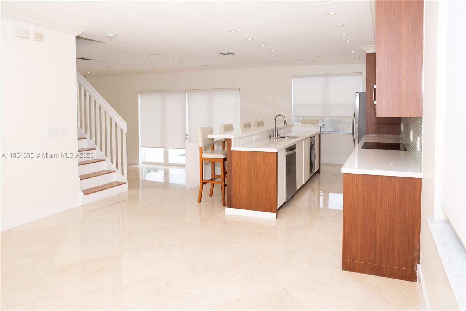 Property photo # 2