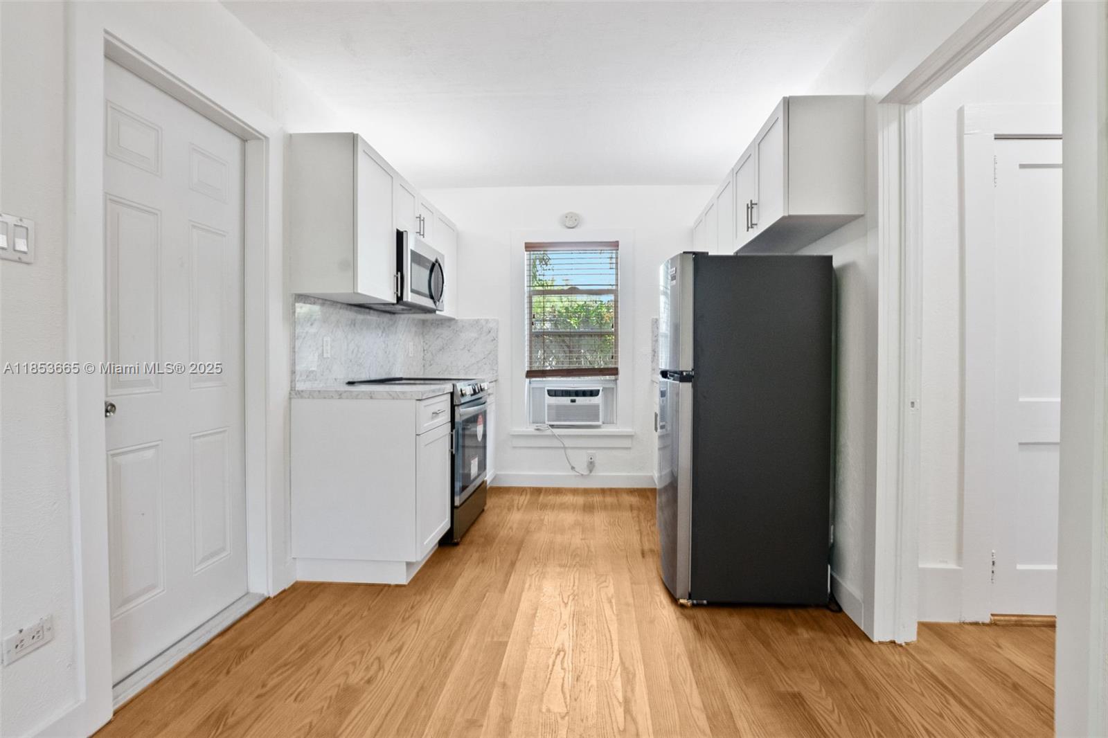 Property photo # 0
