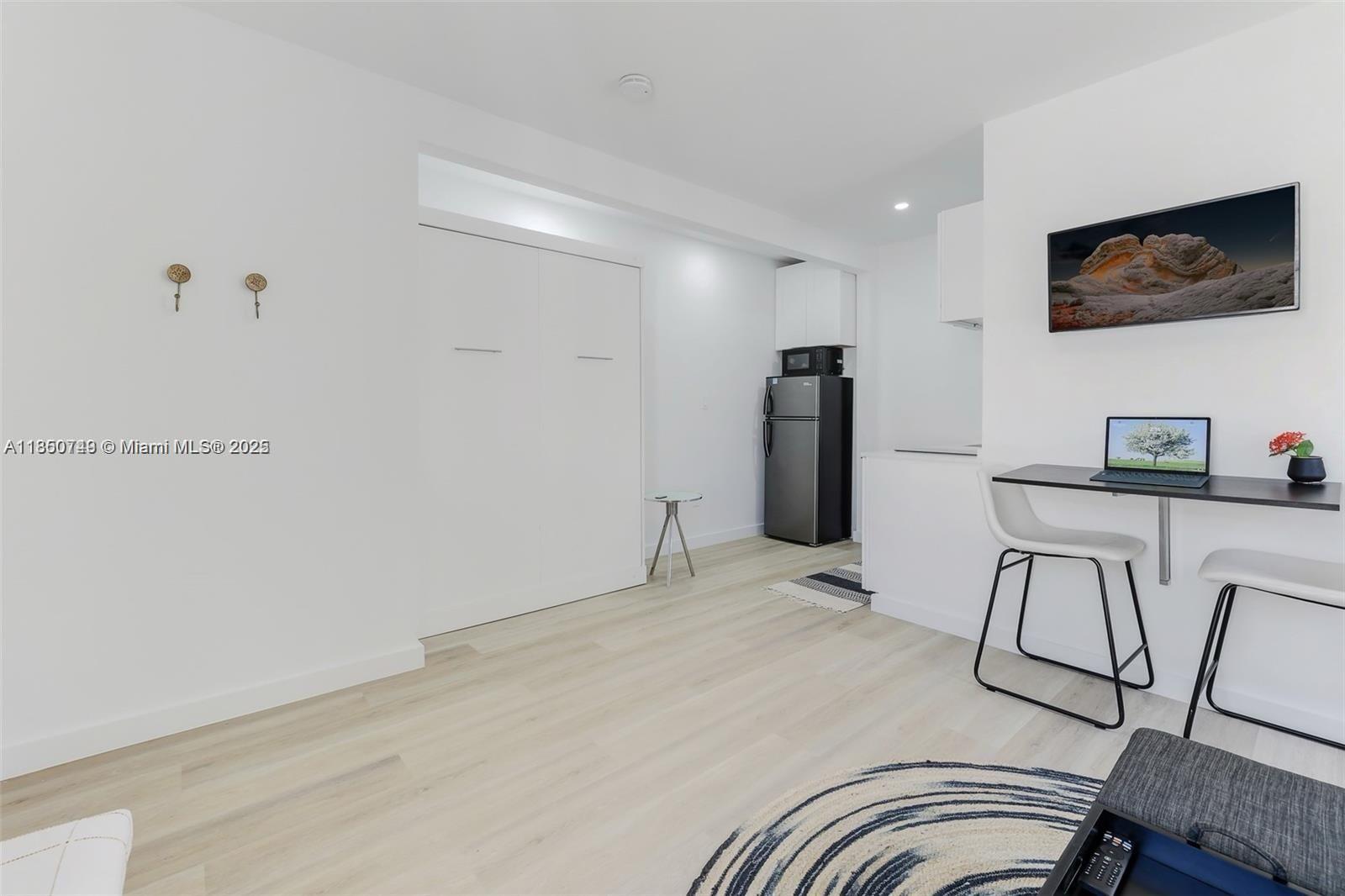 Property photo # 8