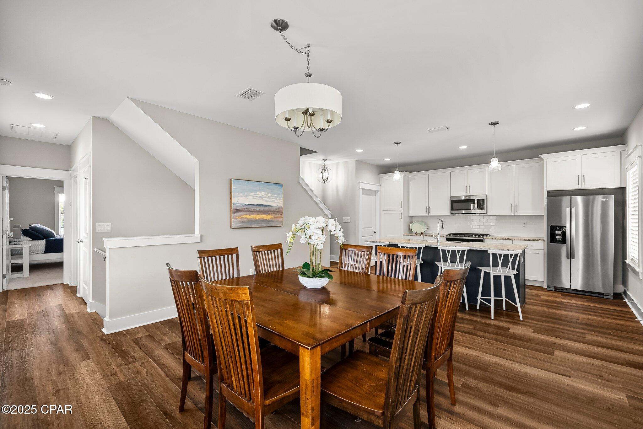 Cl9gxyciwqo_zb  Vghrd3bc2_f0dzky Kegcmuts1g