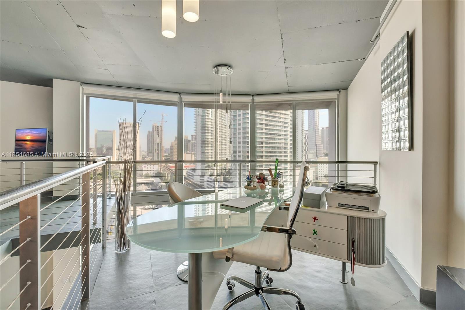 690 SW 1st Ct #1901, Miami FL 33130