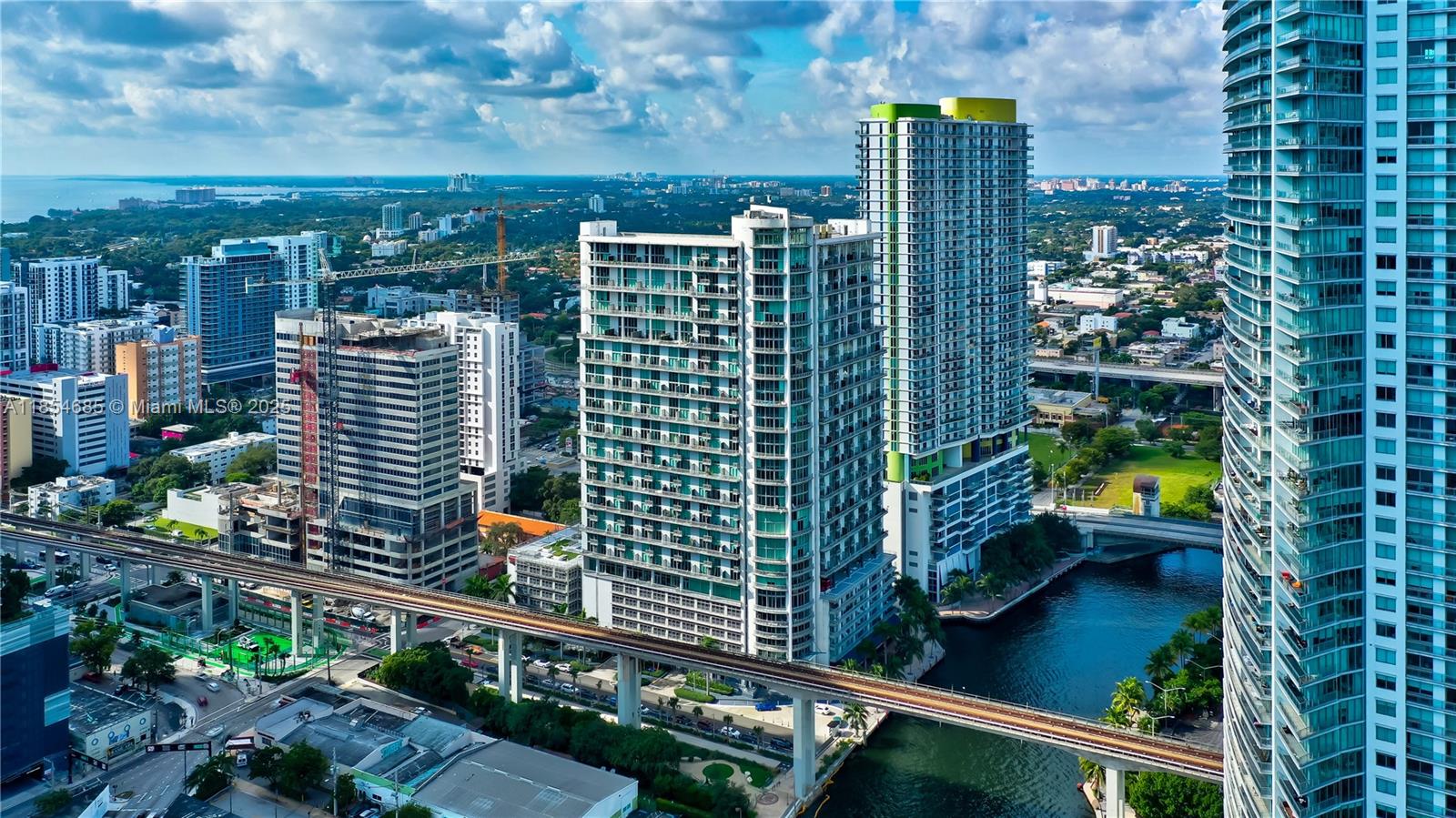 690 SW 1st Ct #1901, Miami FL 33130